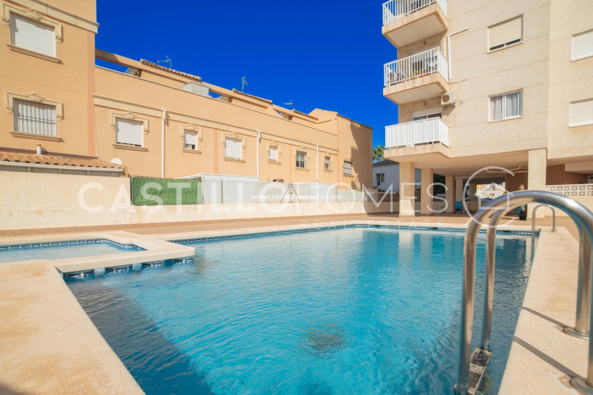 Revente - Appartements -
Torrevieja - Centro