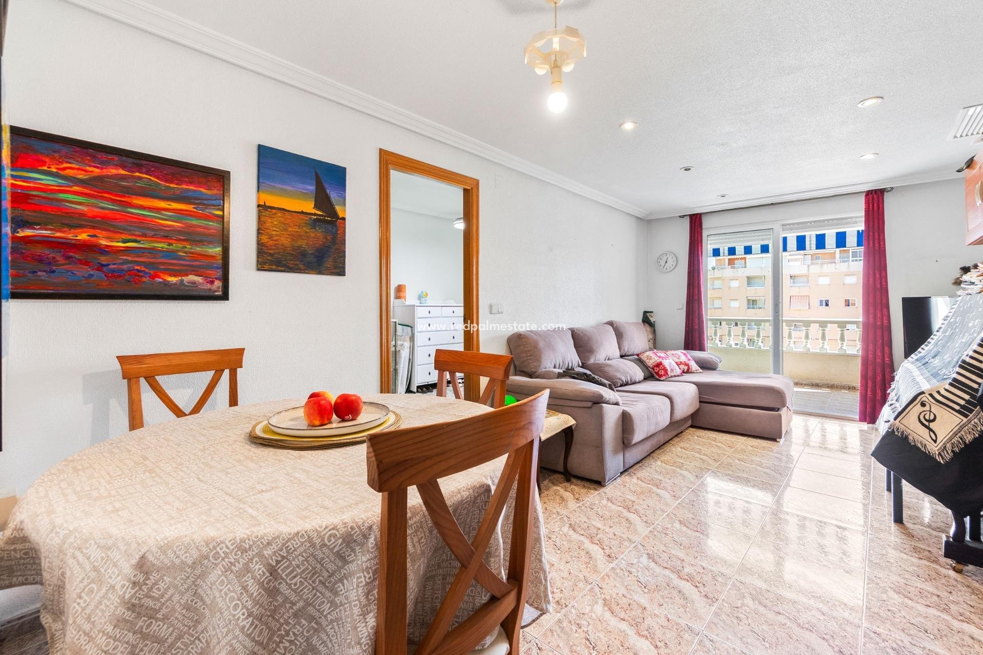 Revente - Appartements -
Torrevieja - Centro