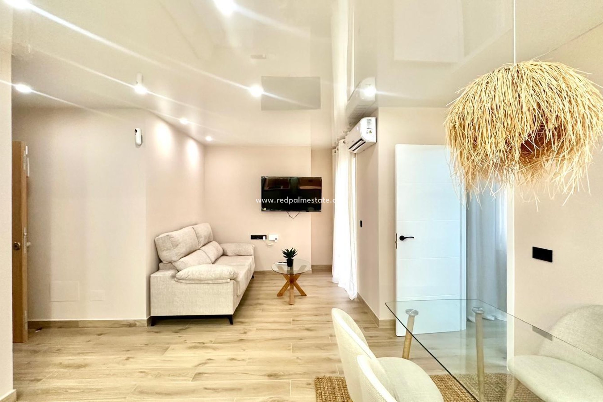 Revente - Appartements -
Torrevieja - Centro