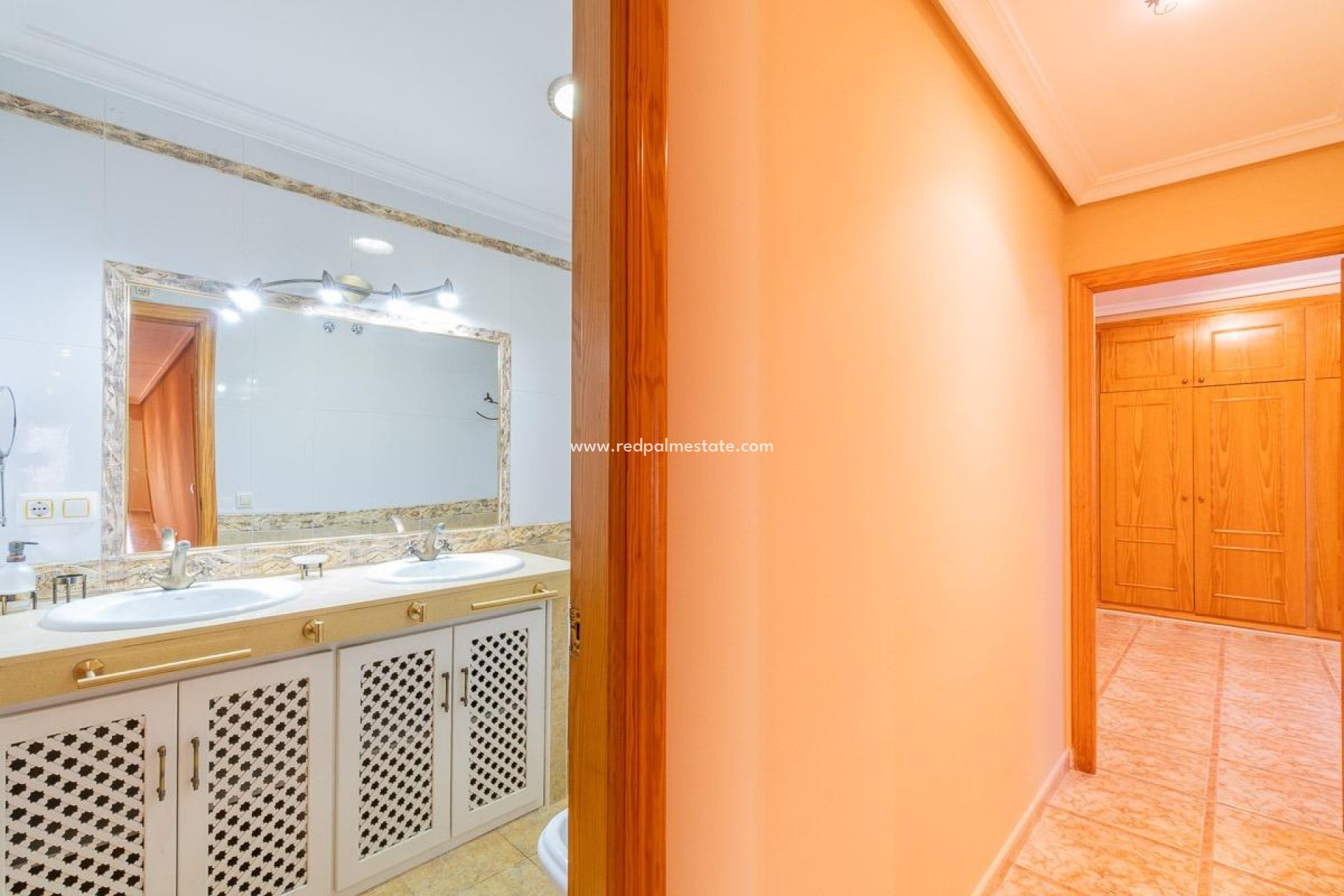 Revente - Appartements -
Torrevieja - Centro