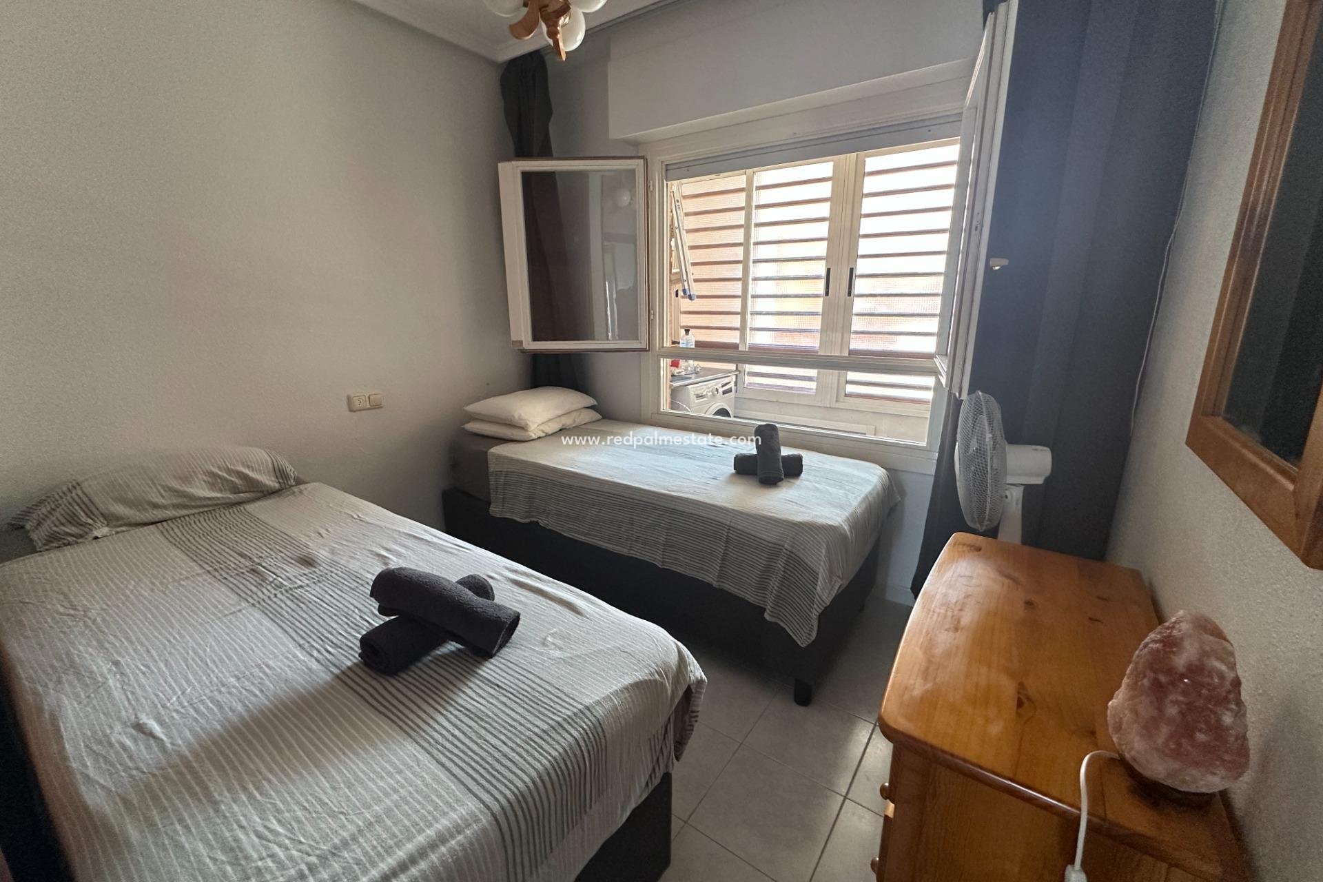 Revente - Appartements -
Torrevieja - Centro