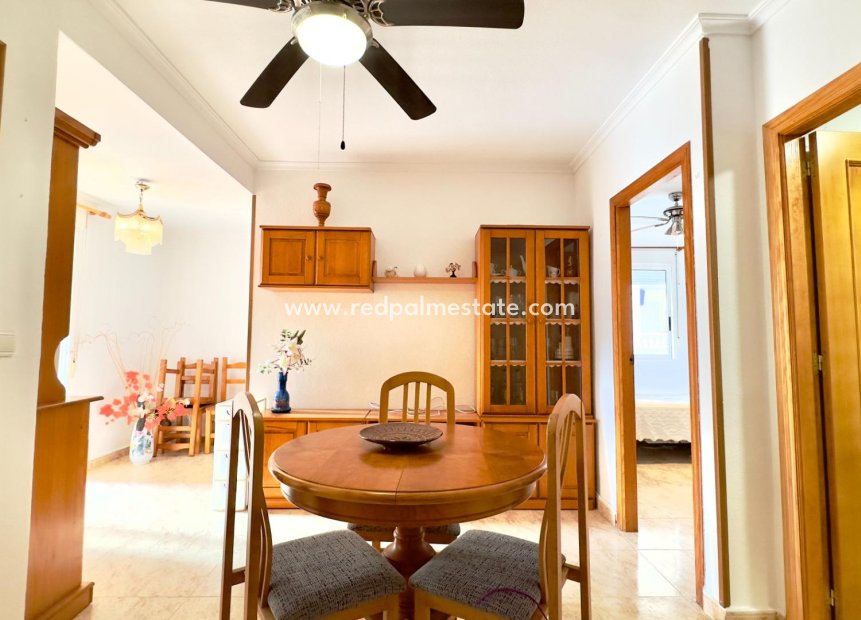 Revente - Appartements -
Torrevieja - Centro