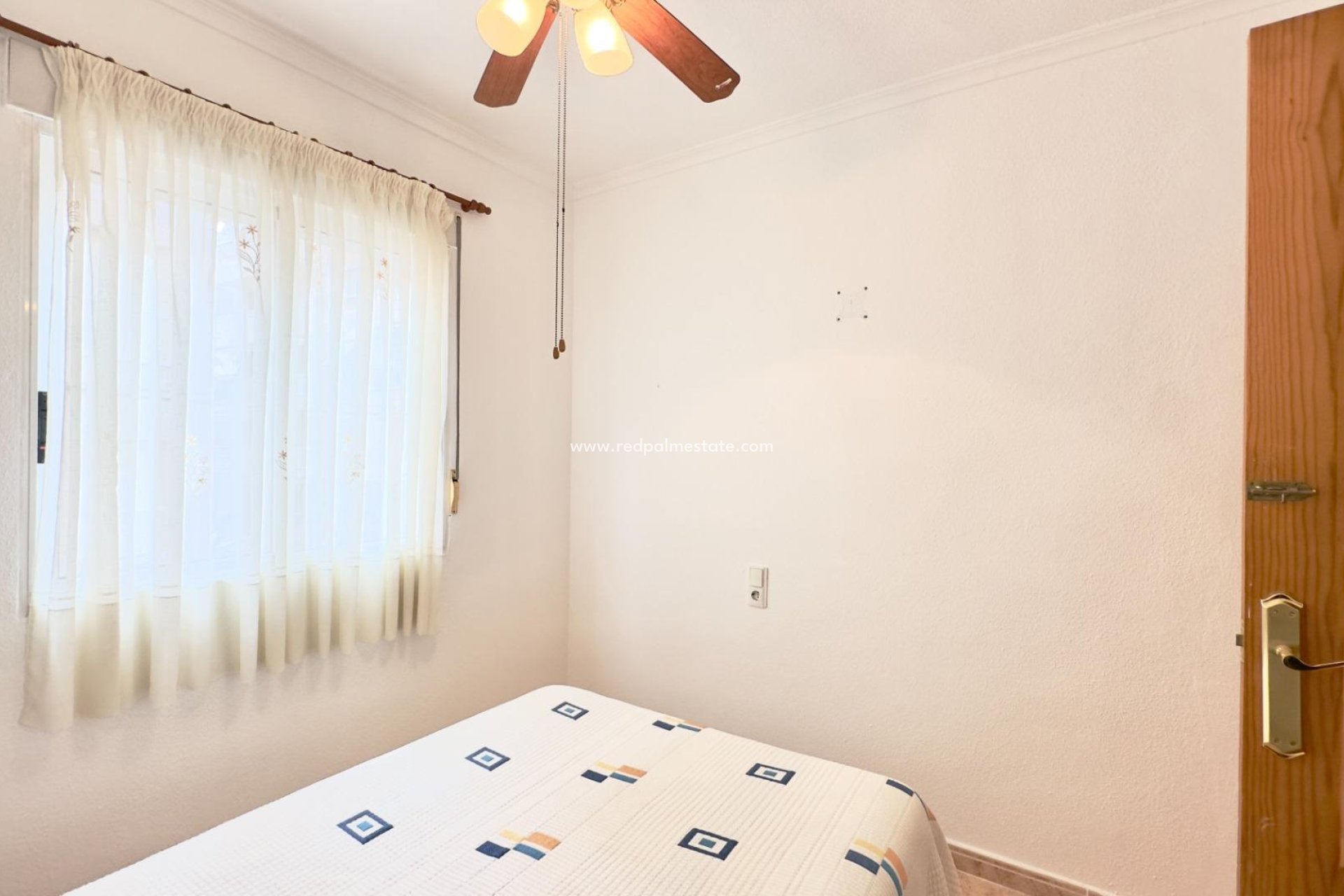 Revente - Appartements -
Torrevieja - Centro