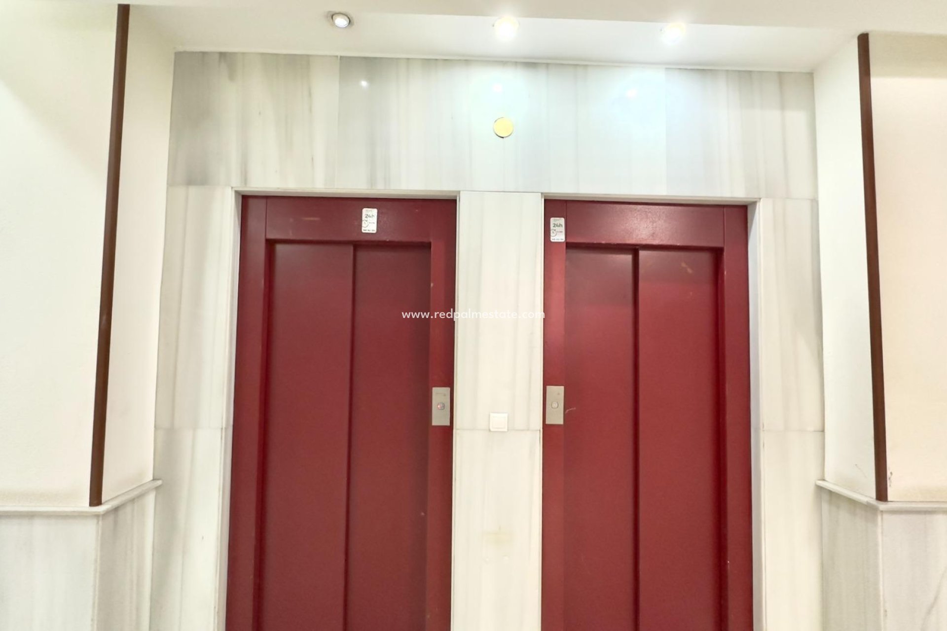 Revente - Appartements -
Torrevieja - Centro