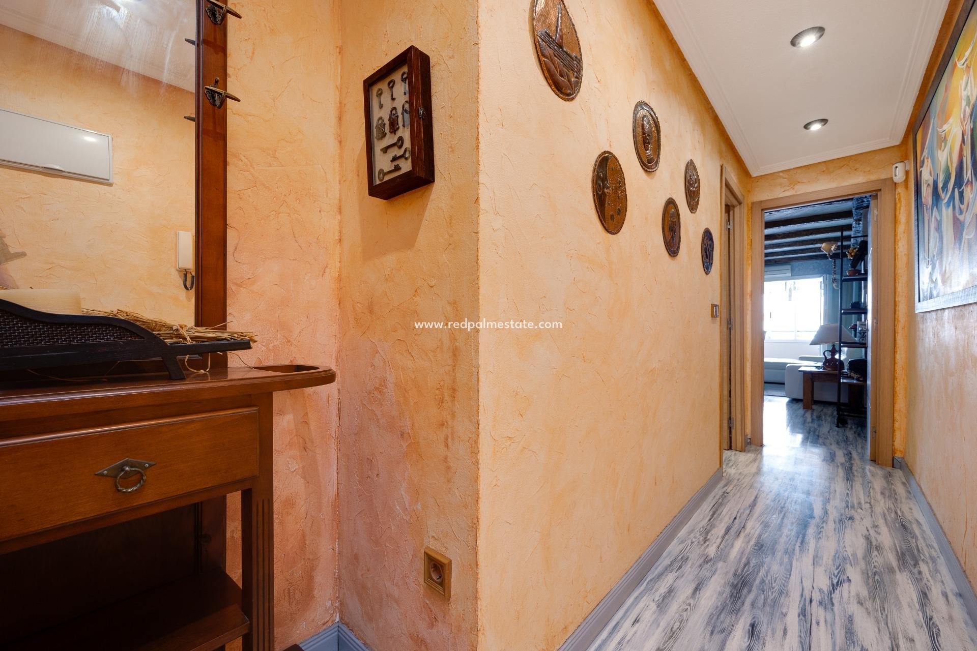 Revente - Appartements -
Torrevieja - El Acequión - Los Náufragos