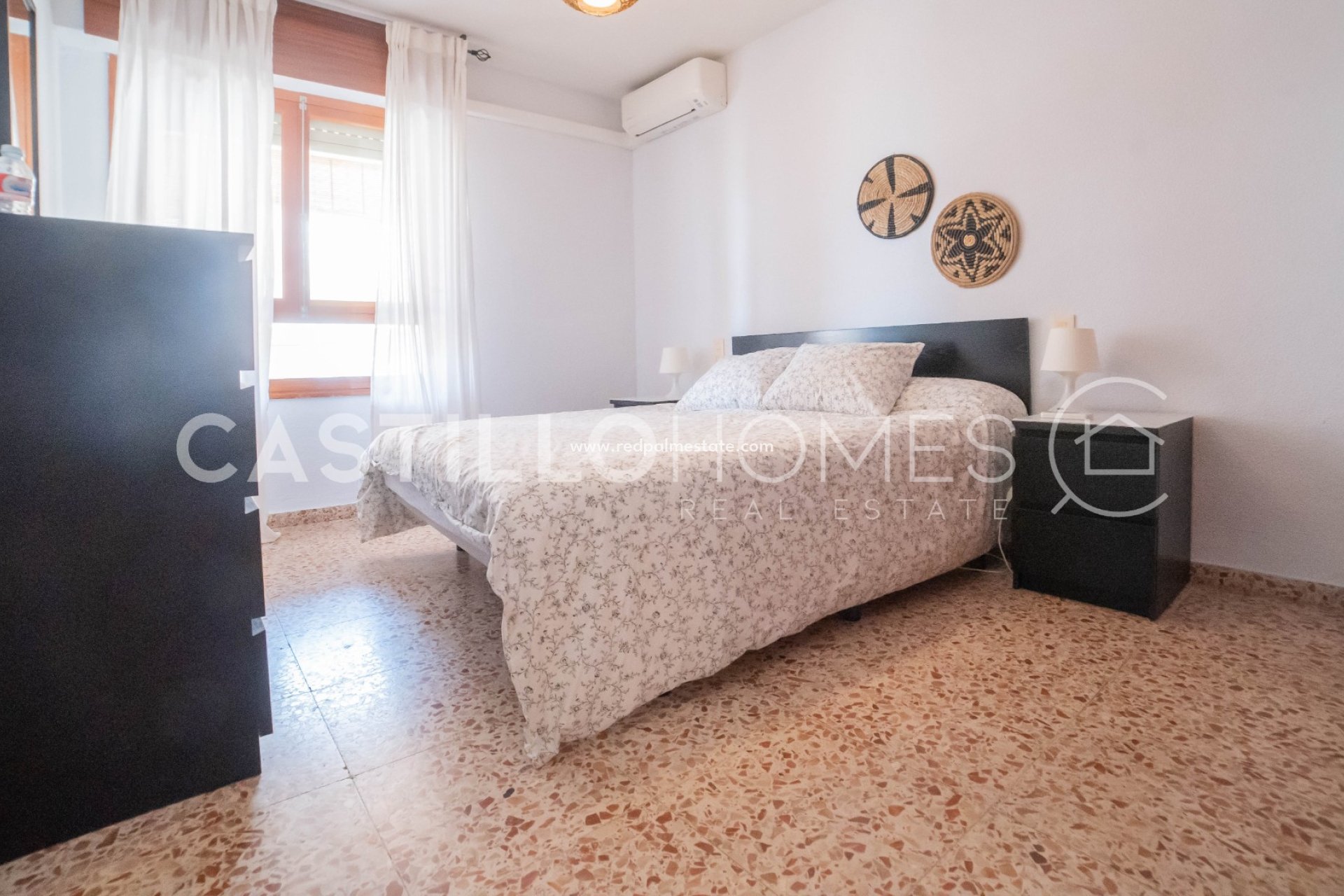 Revente - Appartements -
Torrevieja - El Acequión - Los Náufragos