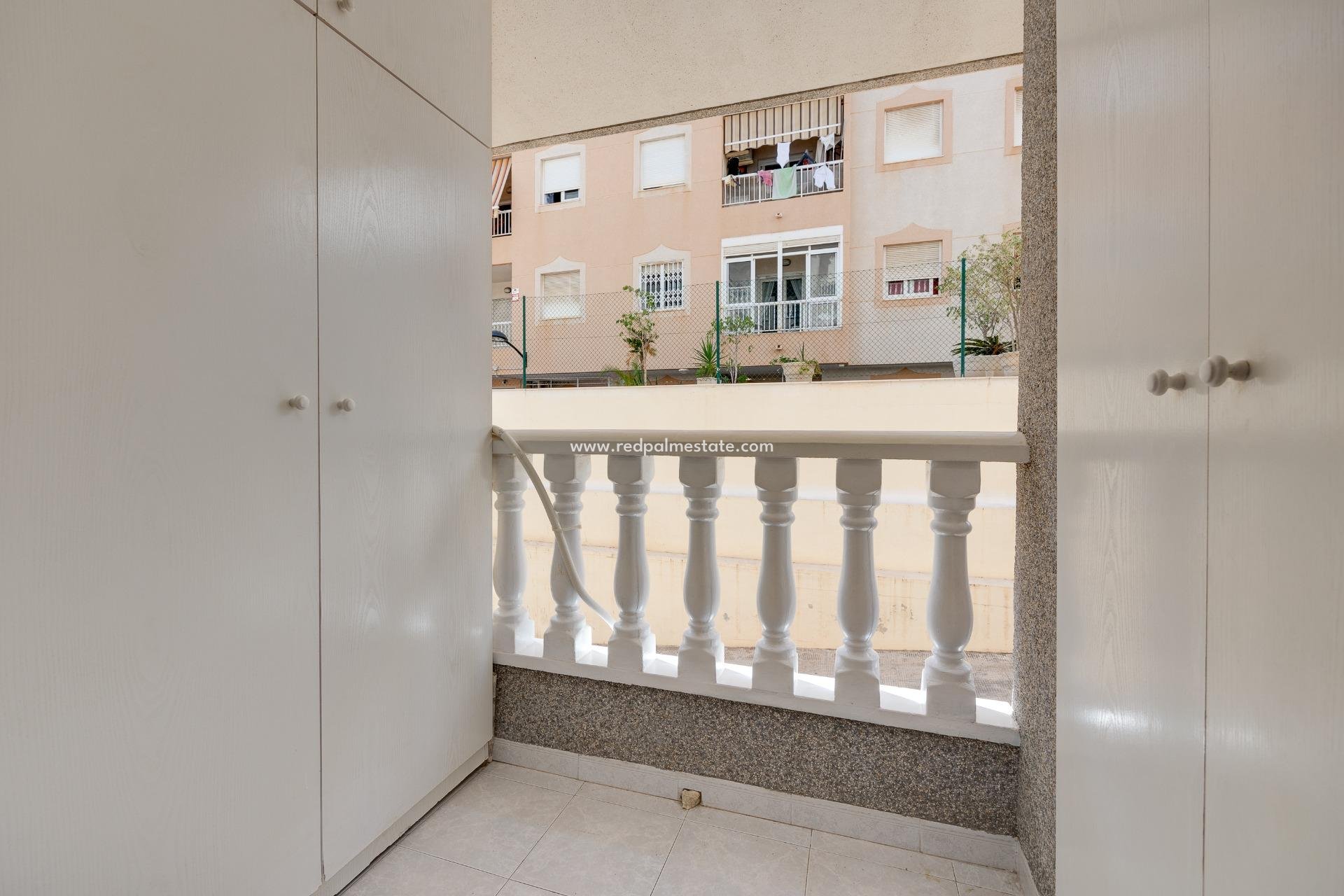 Revente - Appartements -
Torrevieja - El Acequión - Los Náufragos
