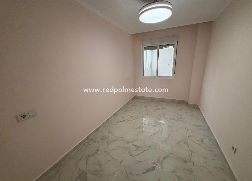 Revente - Appartements -
Torrevieja - El Acequión - Los Náufragos