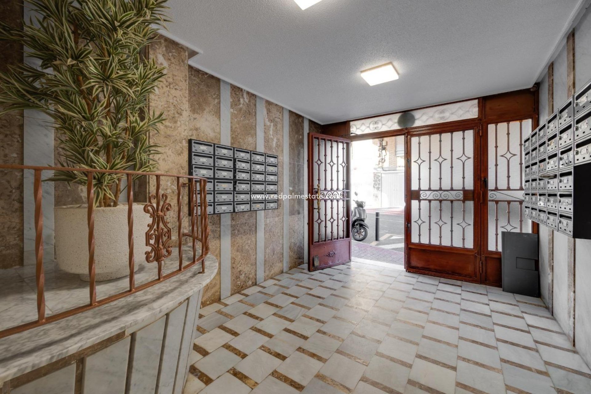 Revente - Appartements -
Torrevieja - El Acequión - Los Náufragos