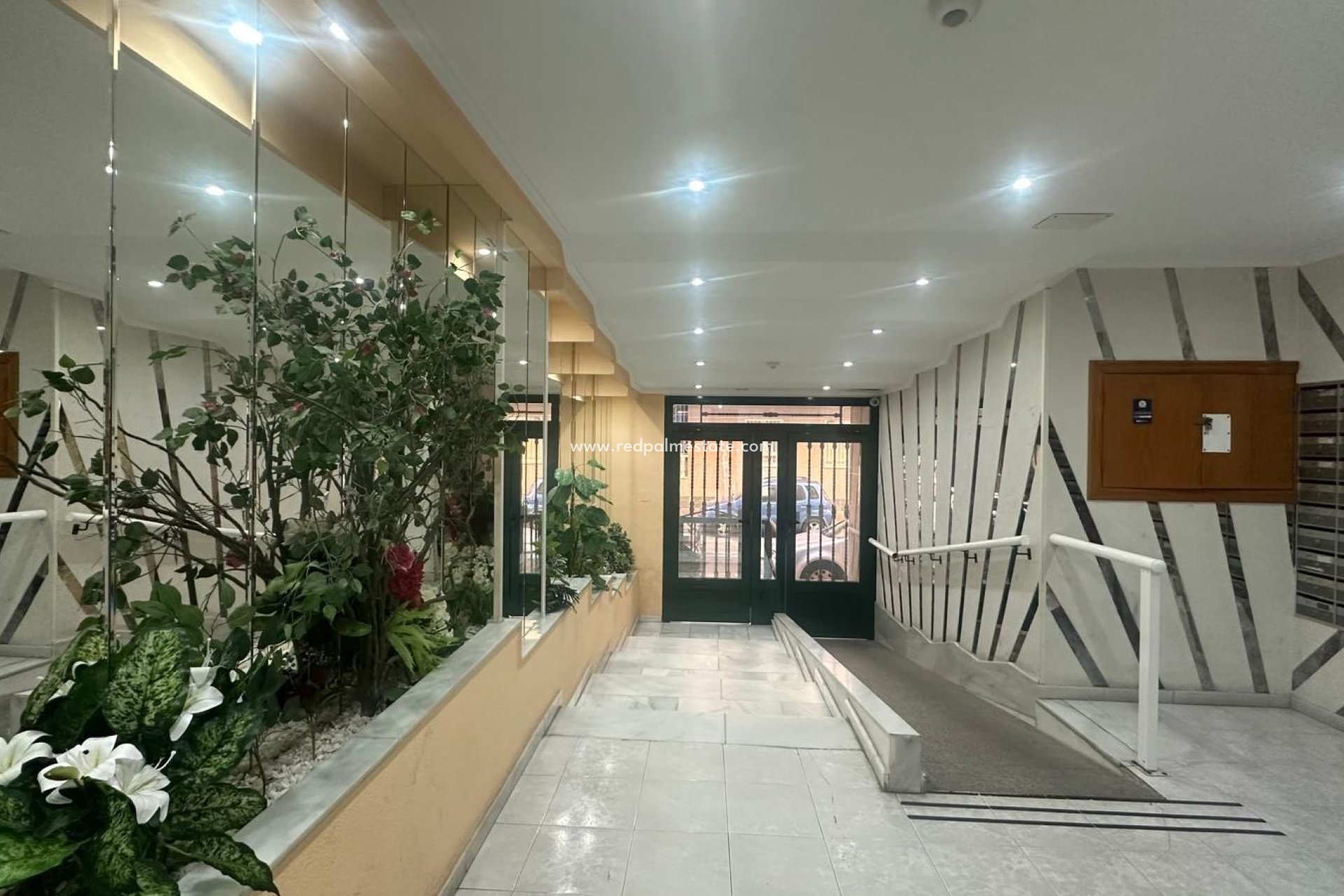 Revente - Appartements -
Torrevieja - El Acequión - Los Náufragos