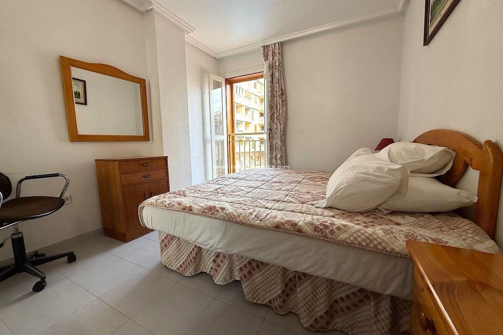 Revente - Appartements -
Torrevieja - El Acequión - Los Náufragos
