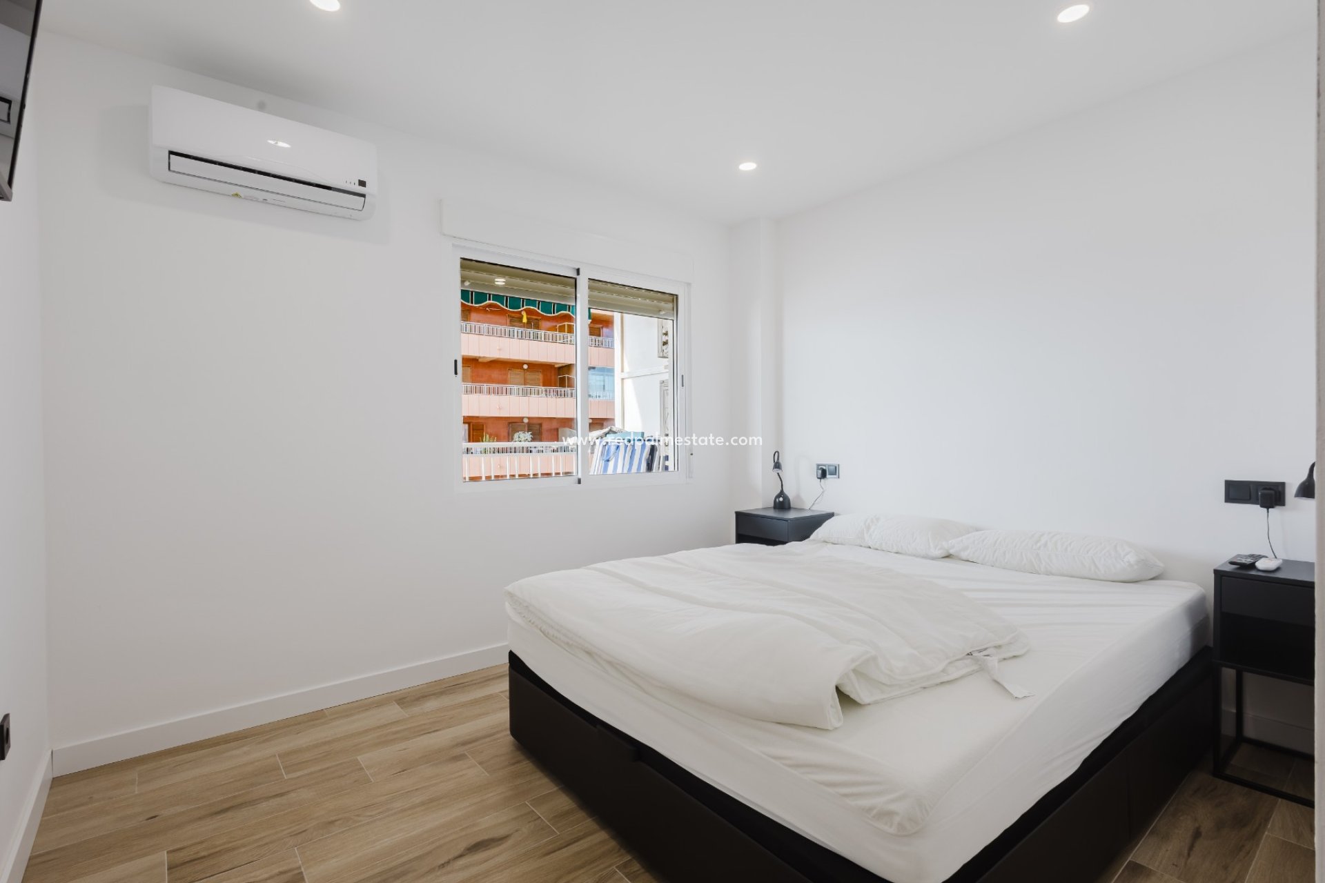 Revente - Appartements -
Torrevieja - El Acequión - Los Náufragos