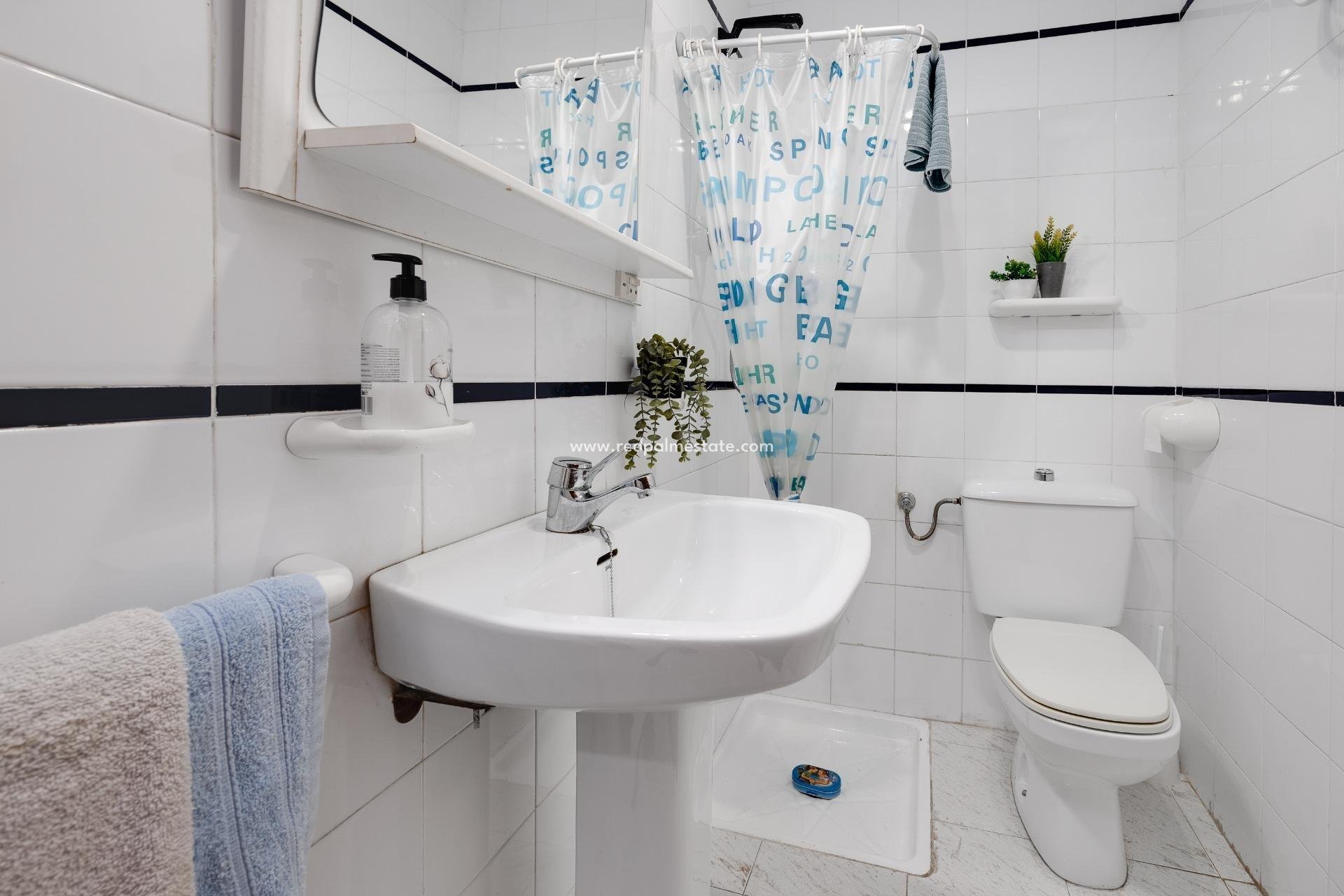 Revente - Appartements -
Torrevieja - Estacion de autobuses