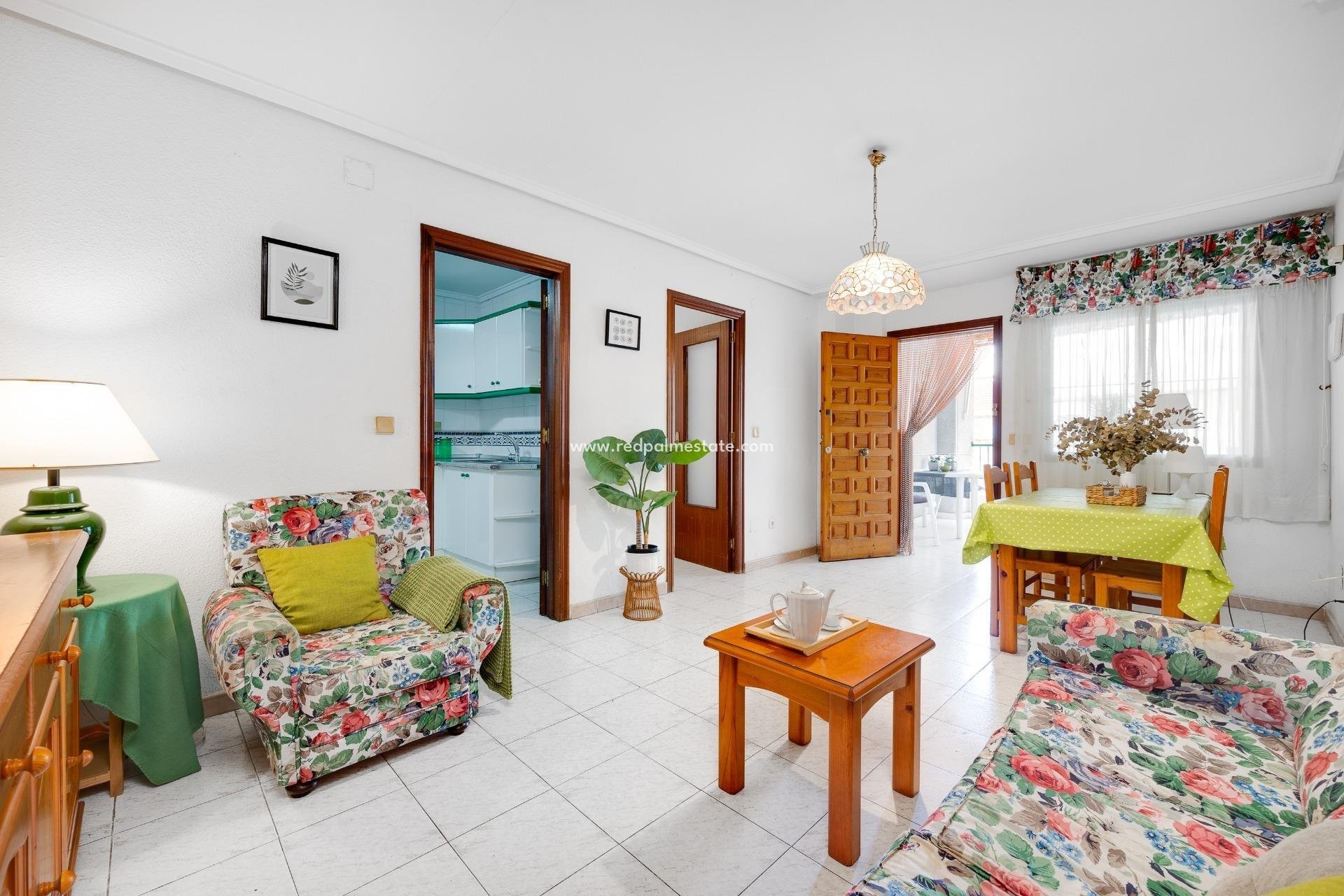 Revente - Appartements -
Torrevieja - Estacion de autobuses