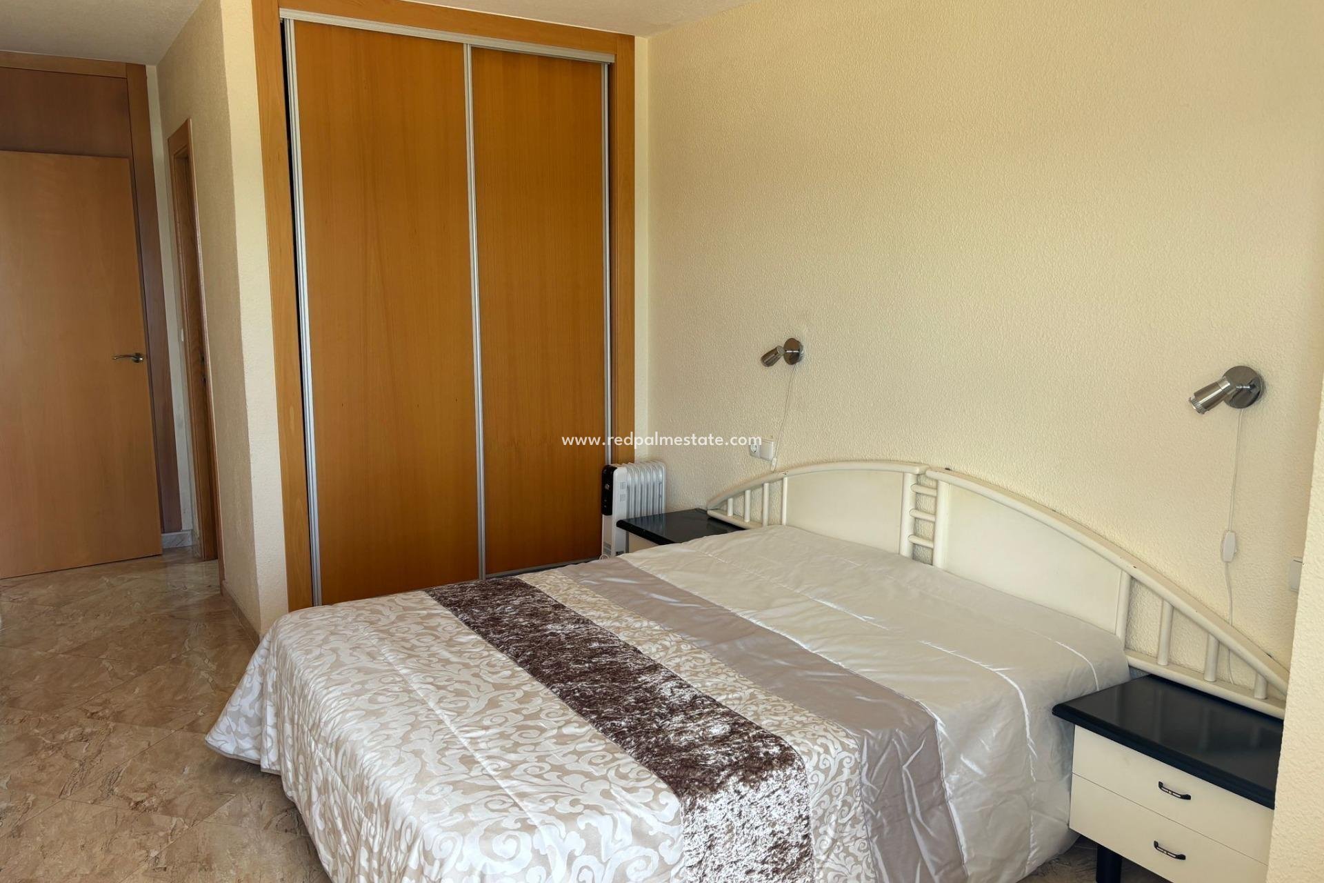 Revente - Appartements -
Torrevieja - Estacion de autobuses