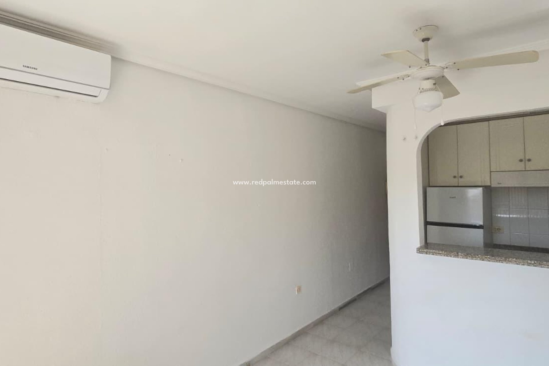 Revente - Appartements -
Torrevieja - La Mata