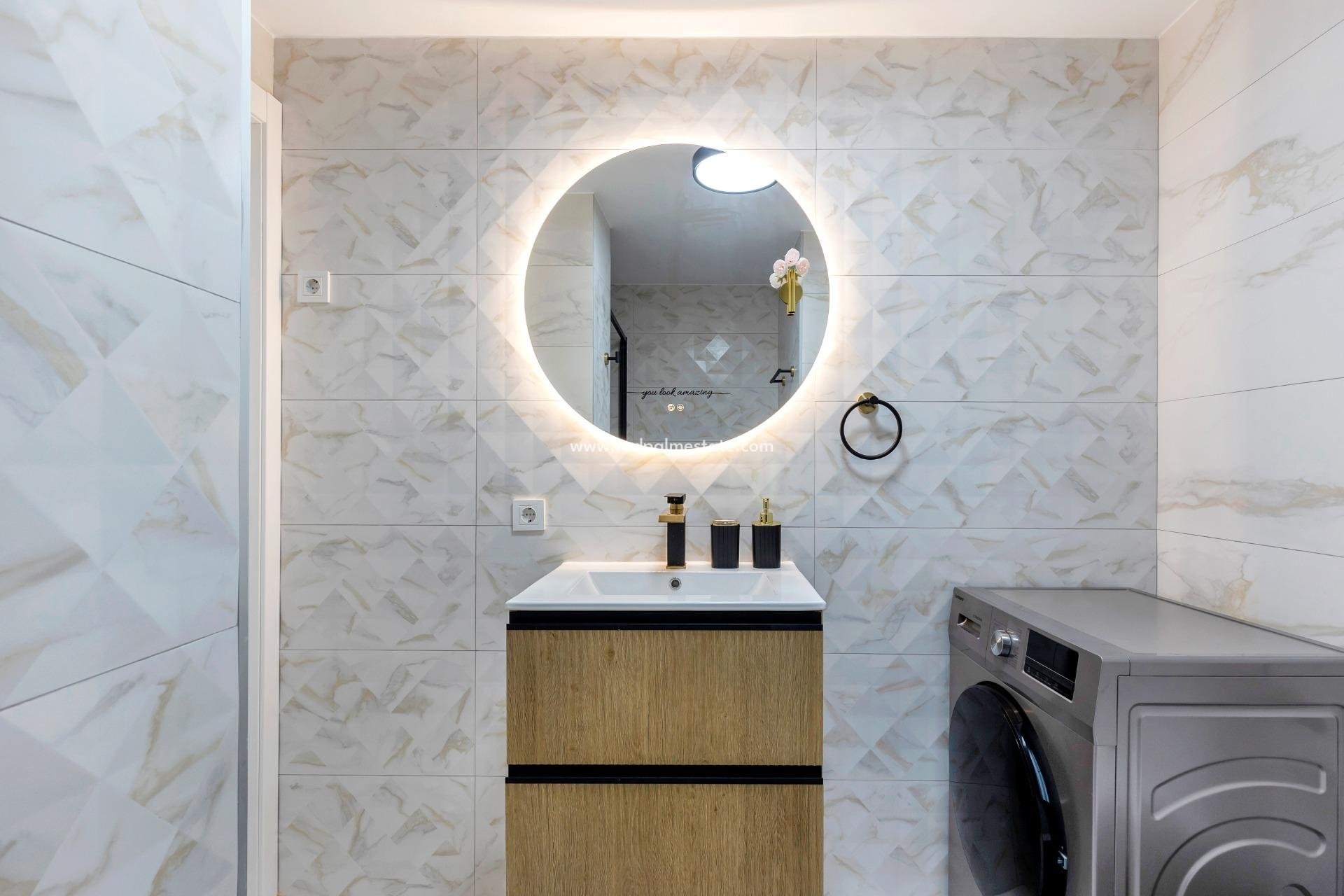 Revente - Appartements -
Torrevieja - La Mata