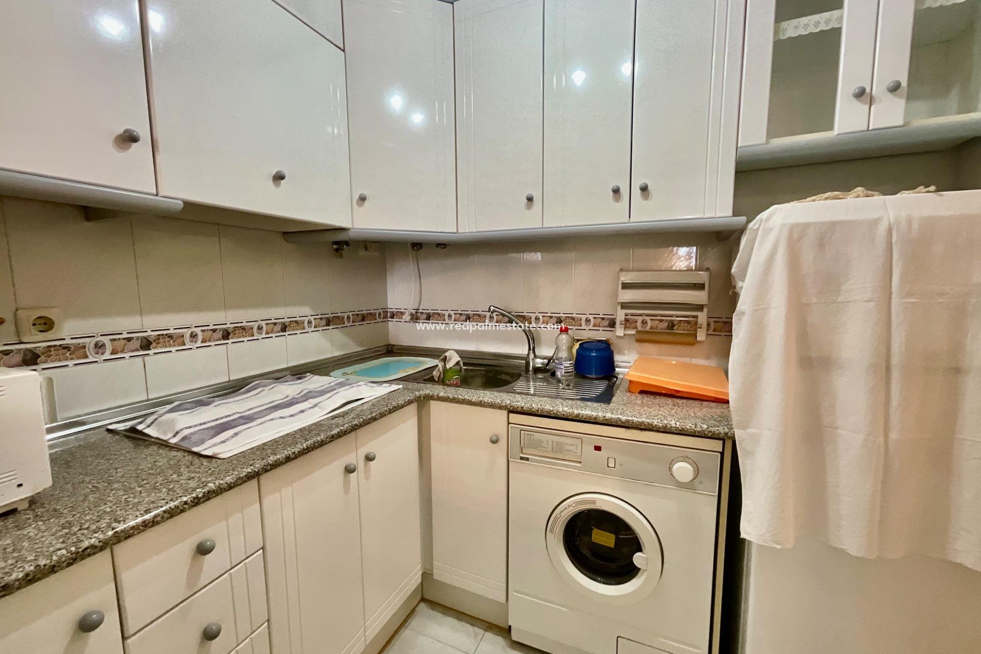 Revente - Appartements -
Torrevieja - La Mata