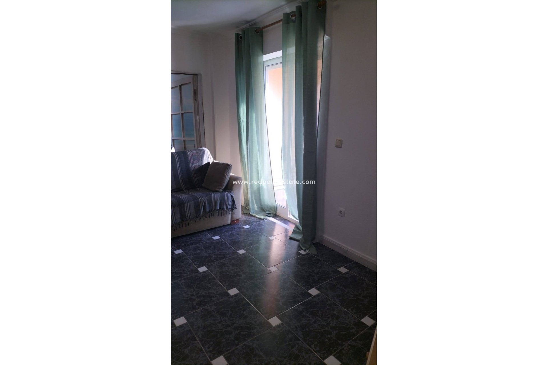 Revente - Appartements -
Torrevieja - La Mata