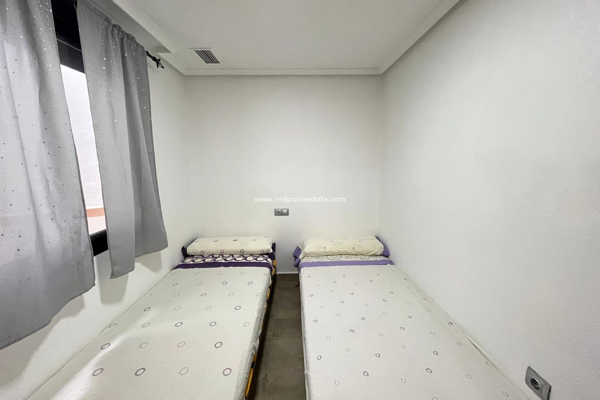 Revente - Appartements -
Torrevieja - La Mata