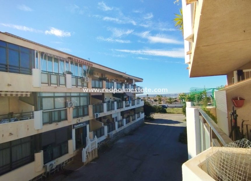 Revente - Appartements -
Torrevieja - La Siesta - El Salado -  Torreta