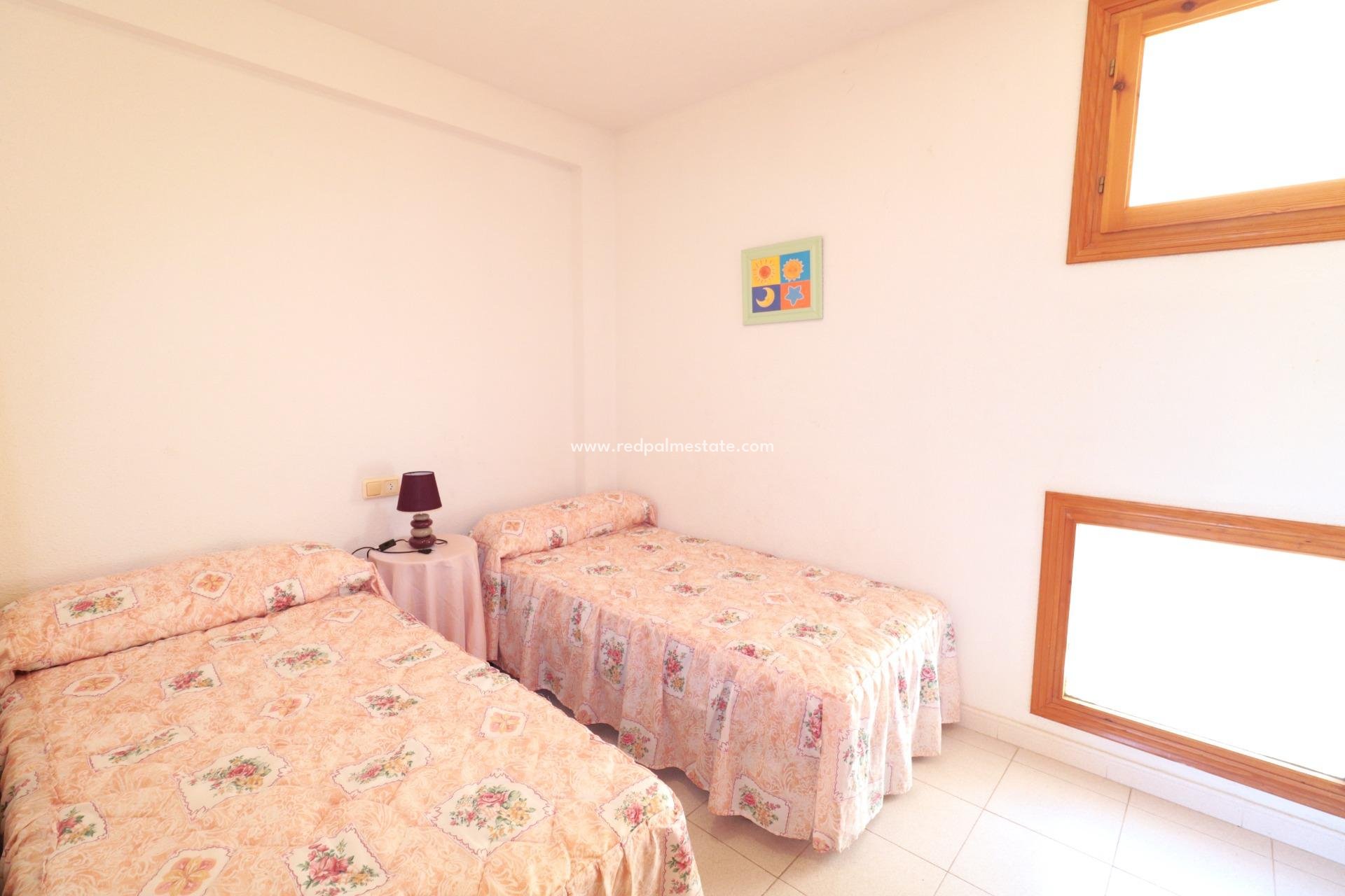 Revente - Appartements -
Torrevieja - La Veleta