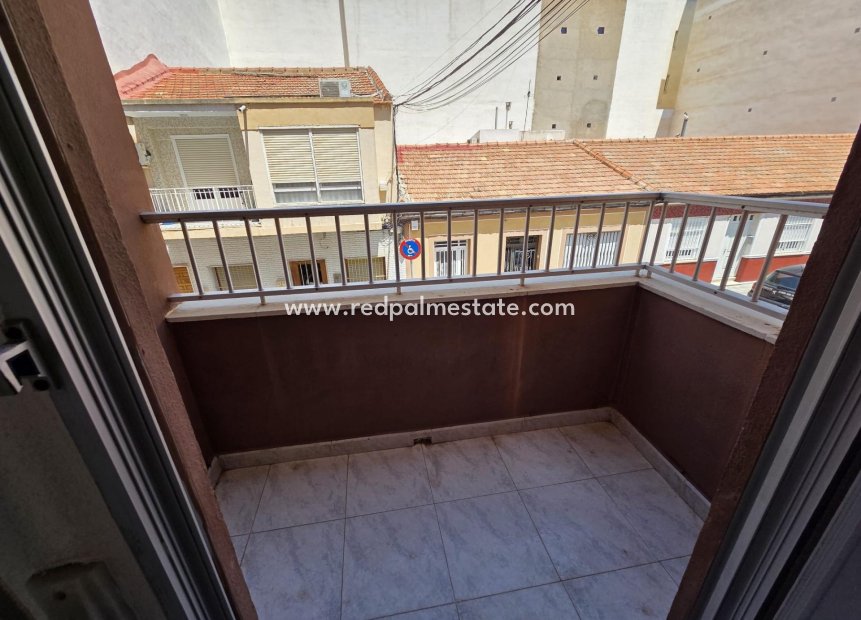 Revente - Appartements -
Torrevieja - Las Piscinas Naturales