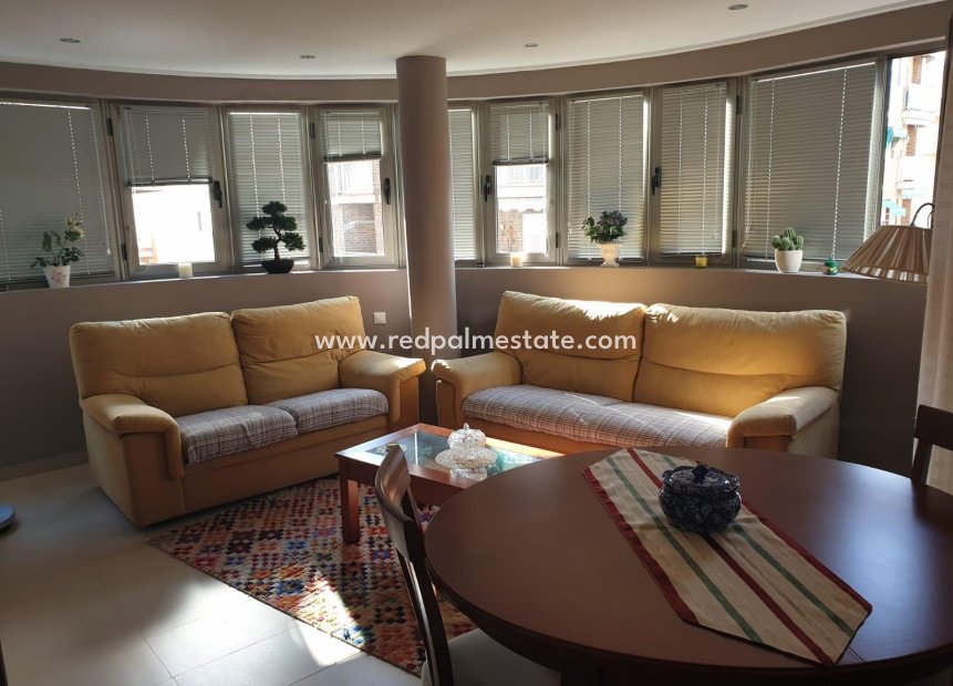 Revente - Appartements -
Torrevieja - Las Piscinas Naturales