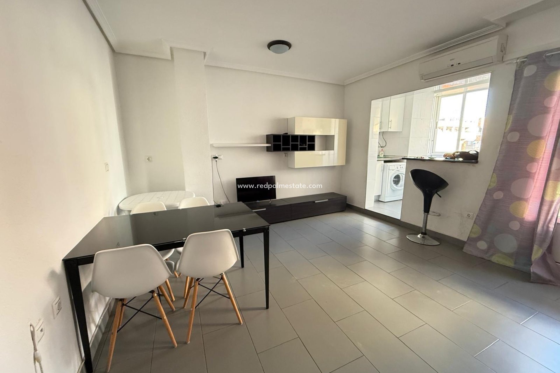 Revente - Appartements -
Torrevieja - Las Piscinas Naturales