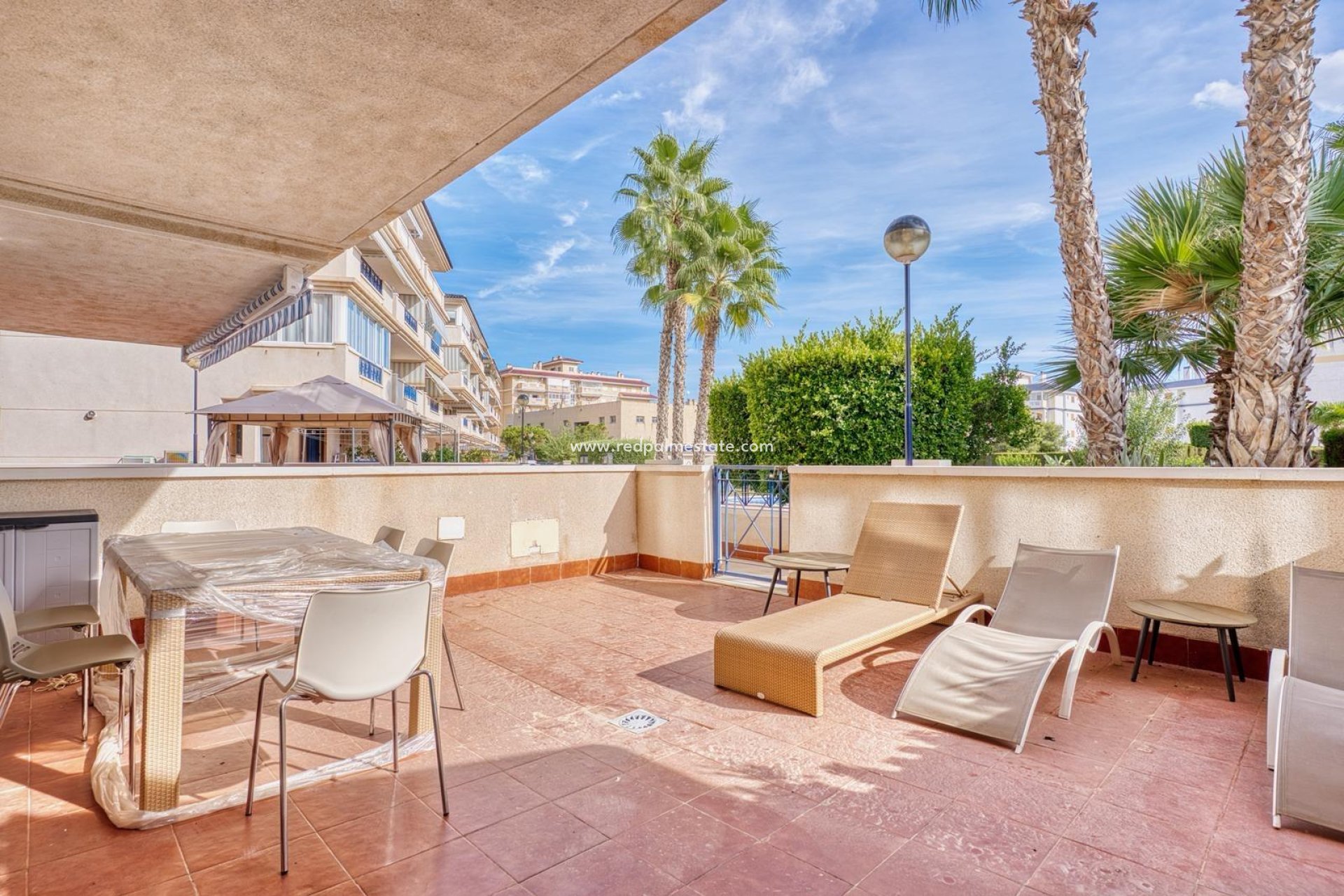 Revente - Appartements -
Torrevieja - Los Europeos
