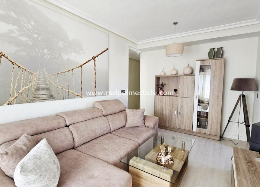 Revente - Appartements -
Torrevieja - Nueva Torrevieja - Aguas Nuevas