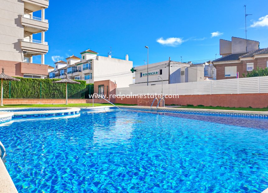 Revente - Appartements -
Torrevieja - Nueva Torrevieja - Aguas Nuevas