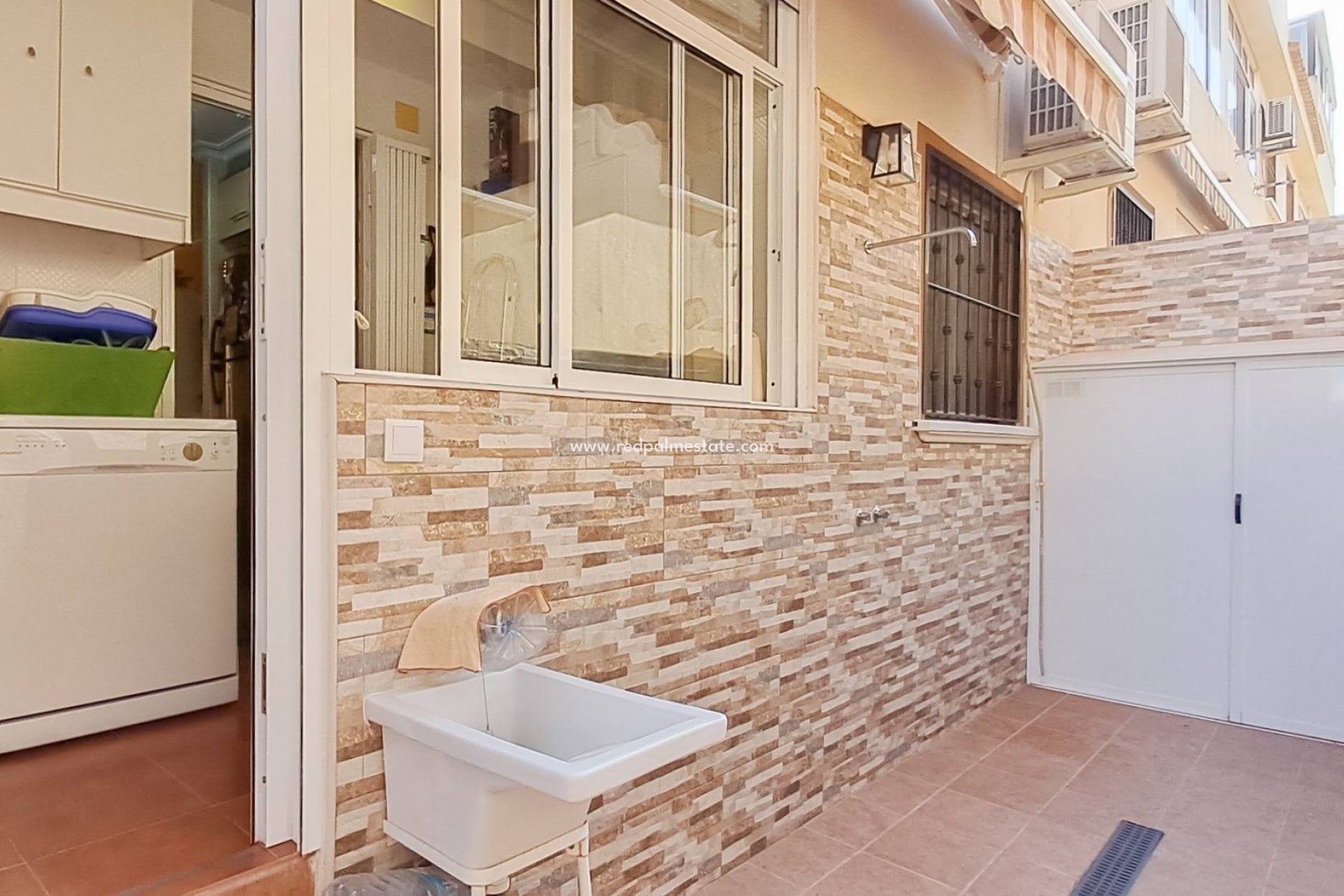 Revente - Appartements -
Torrevieja - Parque Acuático - Sector 25