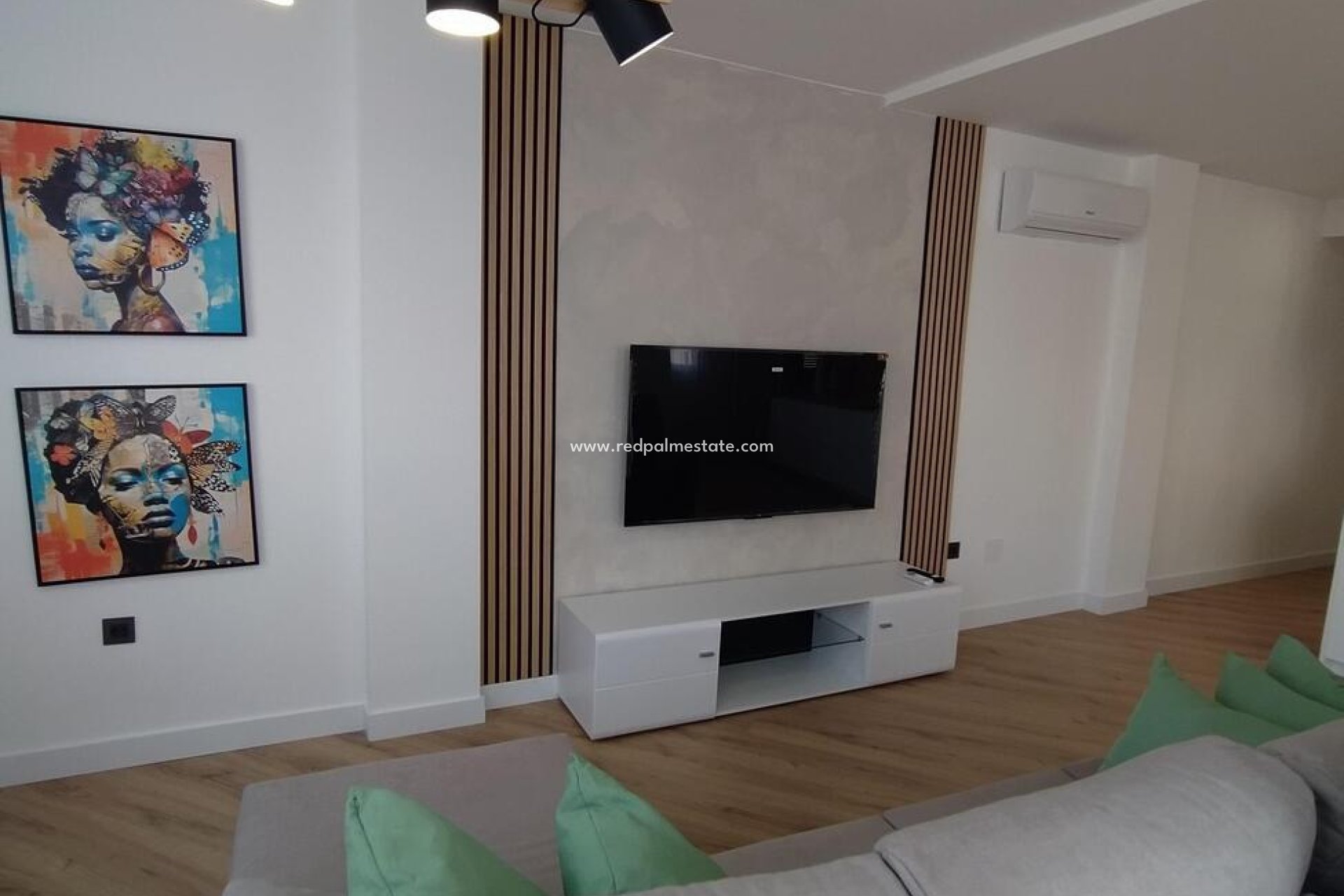 Revente - Appartements -
Torrevieja - PARQUE DE LAS NACIONES