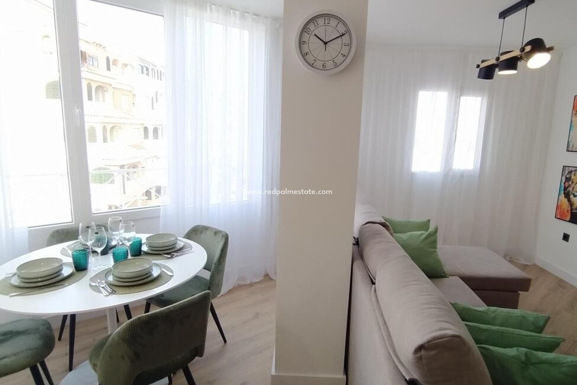 Revente - Appartements -
Torrevieja - PARQUE DE LAS NACIONES