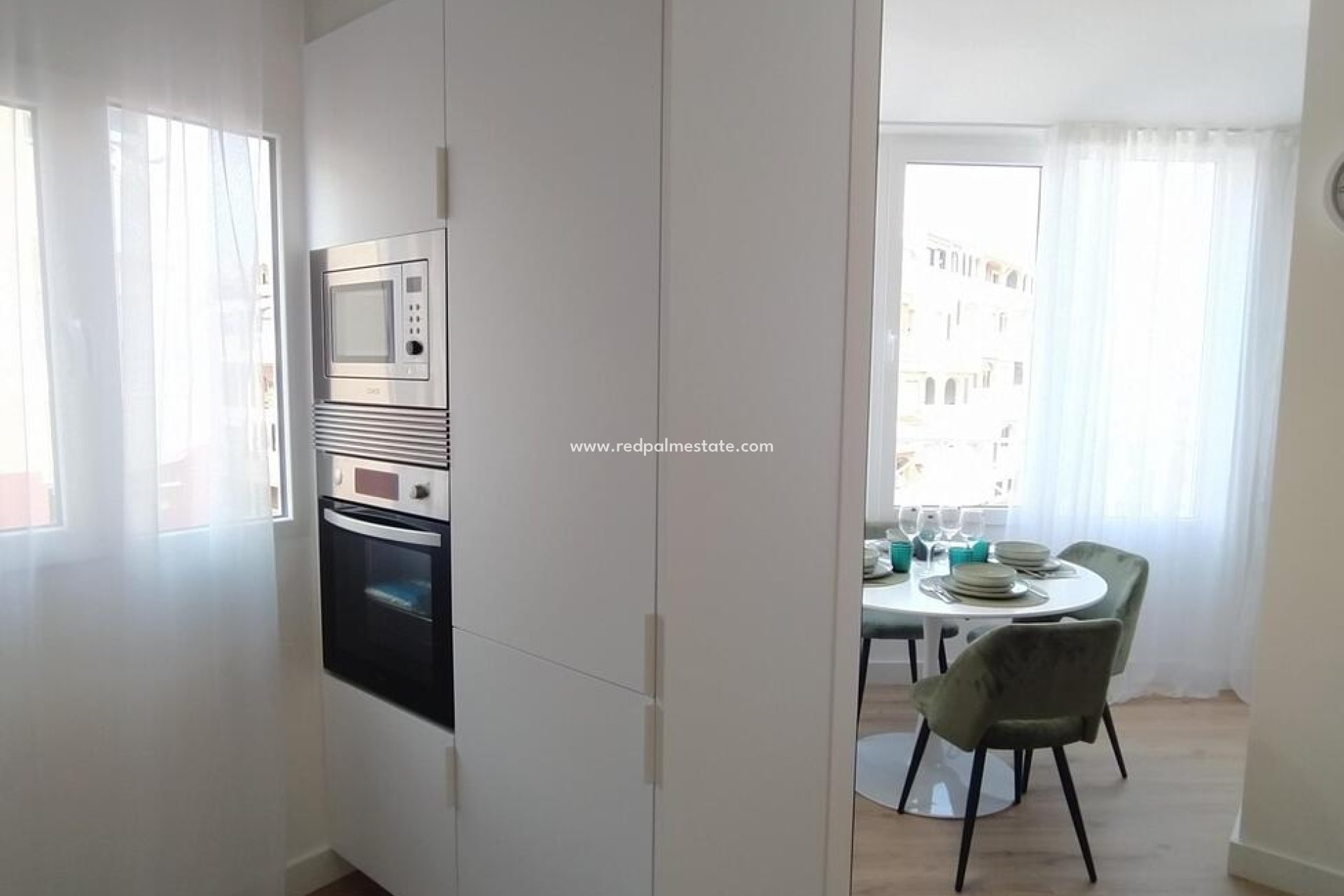 Revente - Appartements -
Torrevieja - PARQUE DE LAS NACIONES