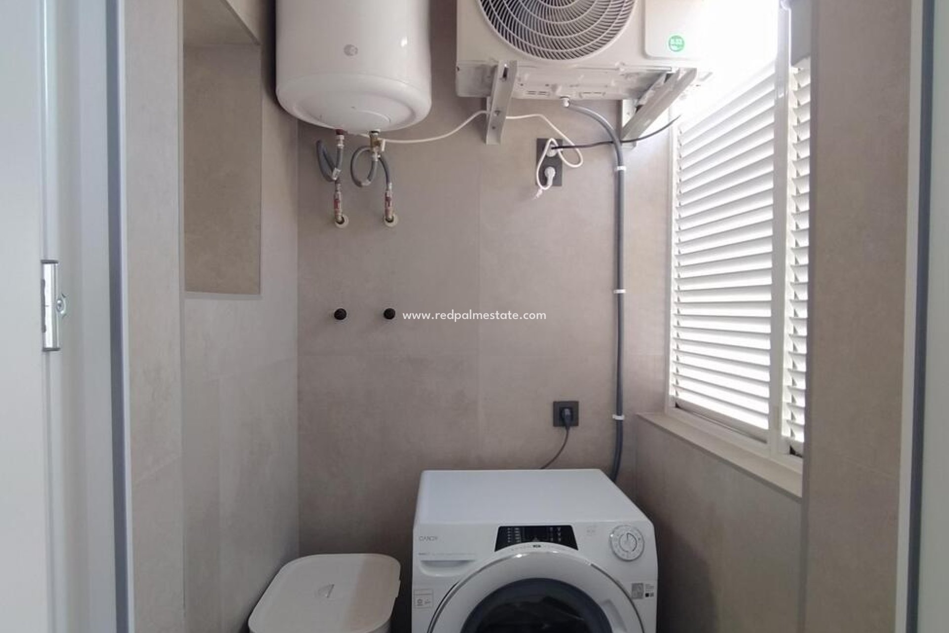 Revente - Appartements -
Torrevieja - PARQUE DE LAS NACIONES