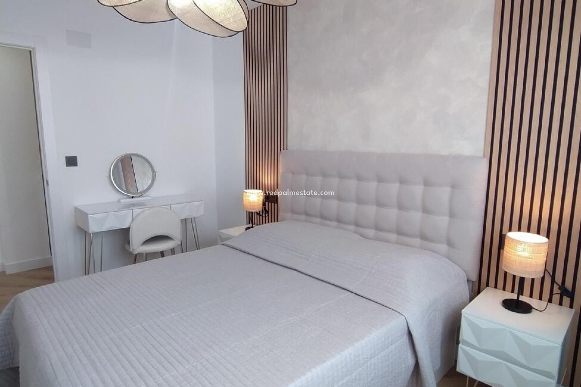 Revente - Appartements -
Torrevieja - PARQUE DE LAS NACIONES