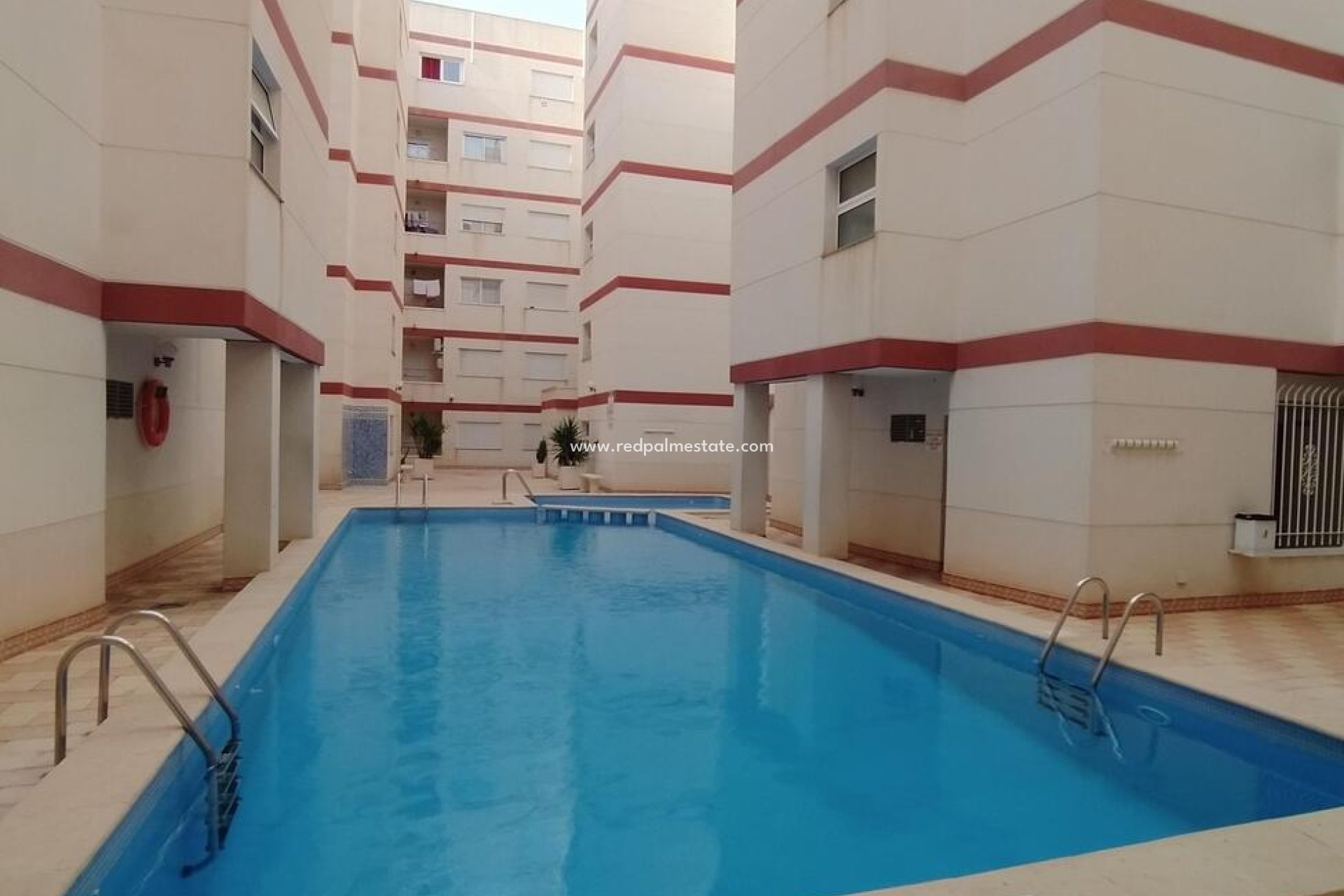 Revente - Appartements -
Torrevieja - PARQUE DE LAS NACIONES