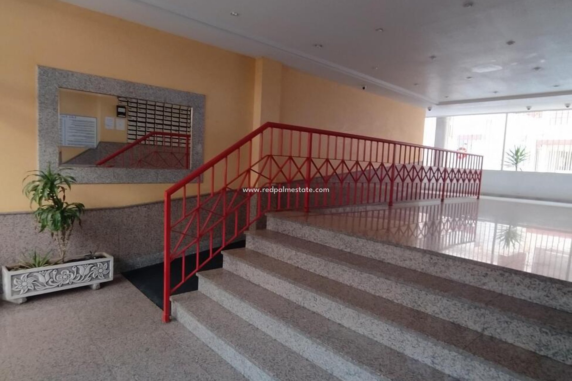 Revente - Appartements -
Torrevieja - PARQUE DE LAS NACIONES