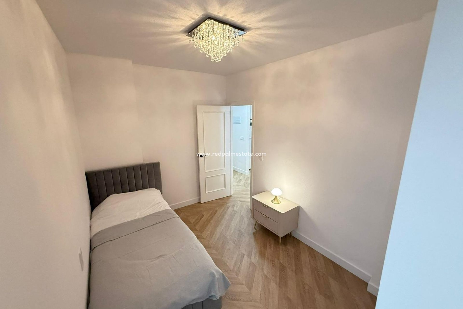 Revente - Appartements -
Torrevieja - PARQUE DE LAS NACIONES