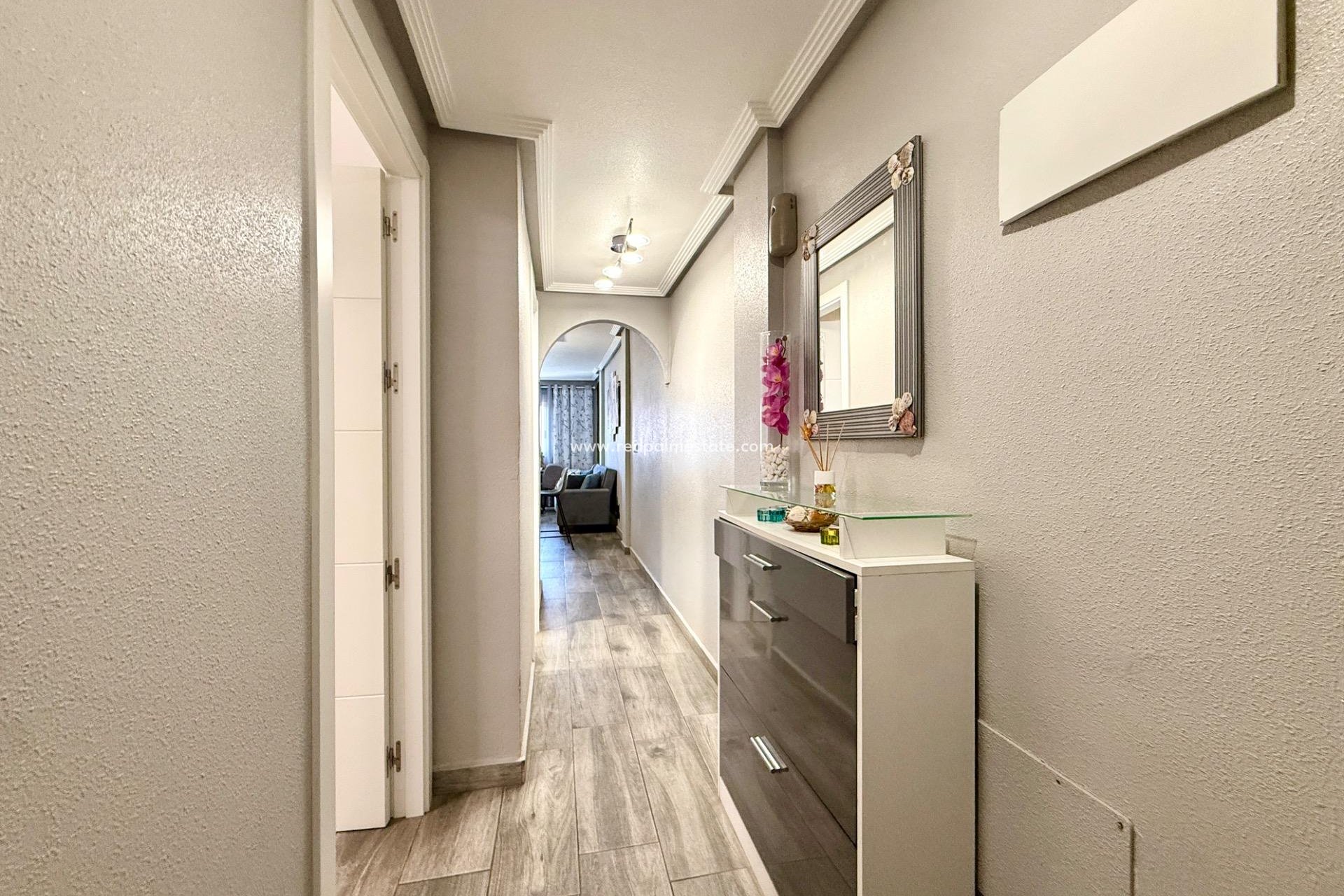 Revente - Appartements -
Torrevieja - PARQUE DE LAS NACIONES