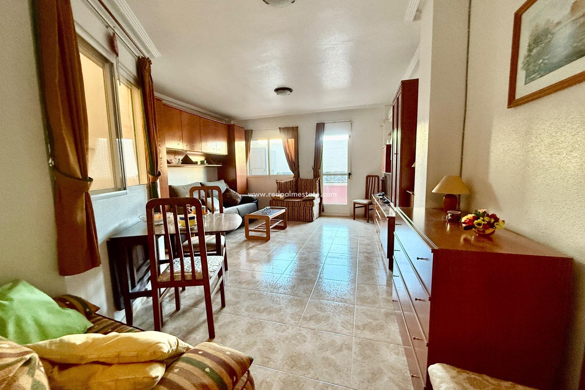 Revente - Appartements -
Torrevieja - PARQUE DE LAS NACIONES