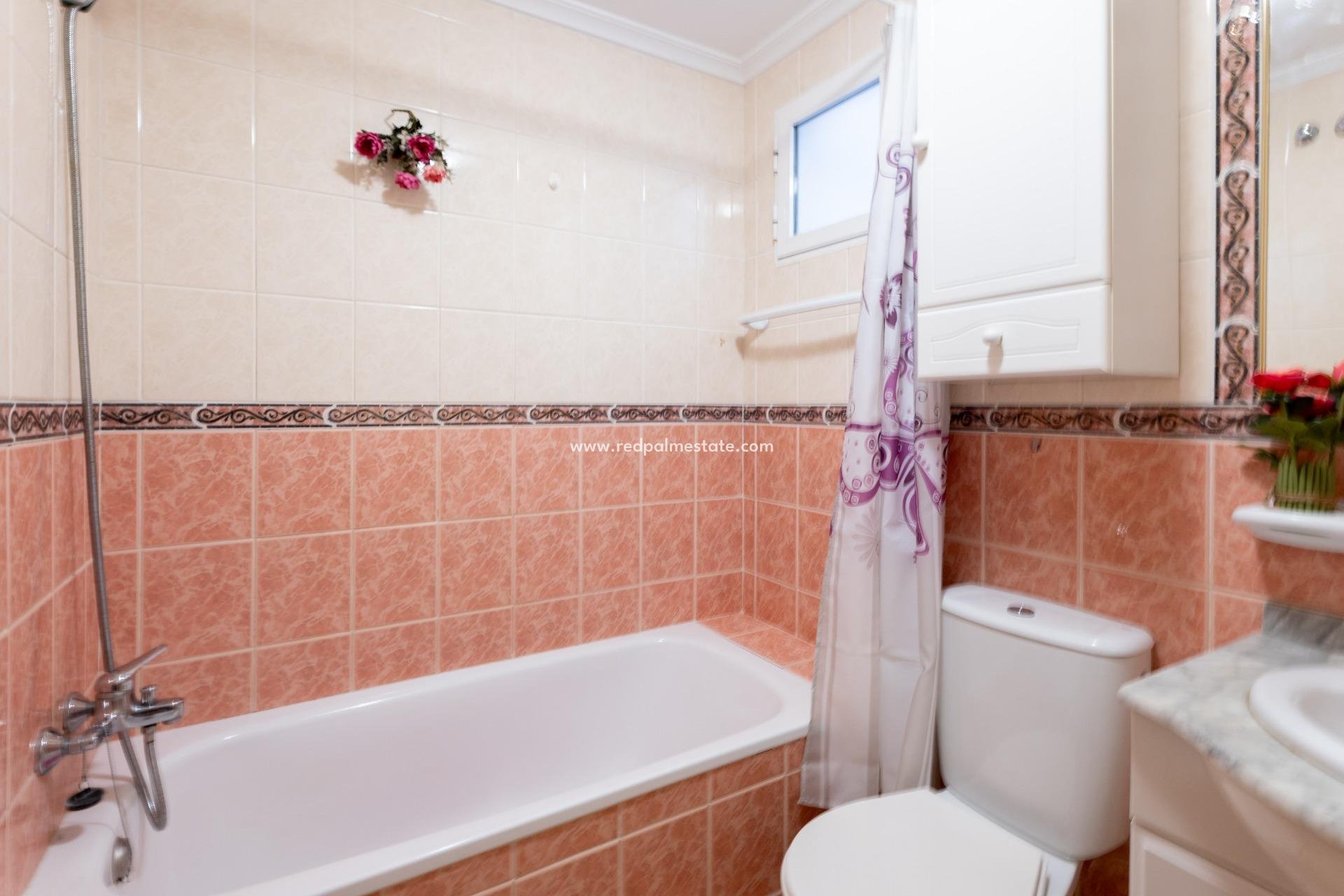 Revente - Appartements -
Torrevieja - PARQUE DE LAS NACIONES