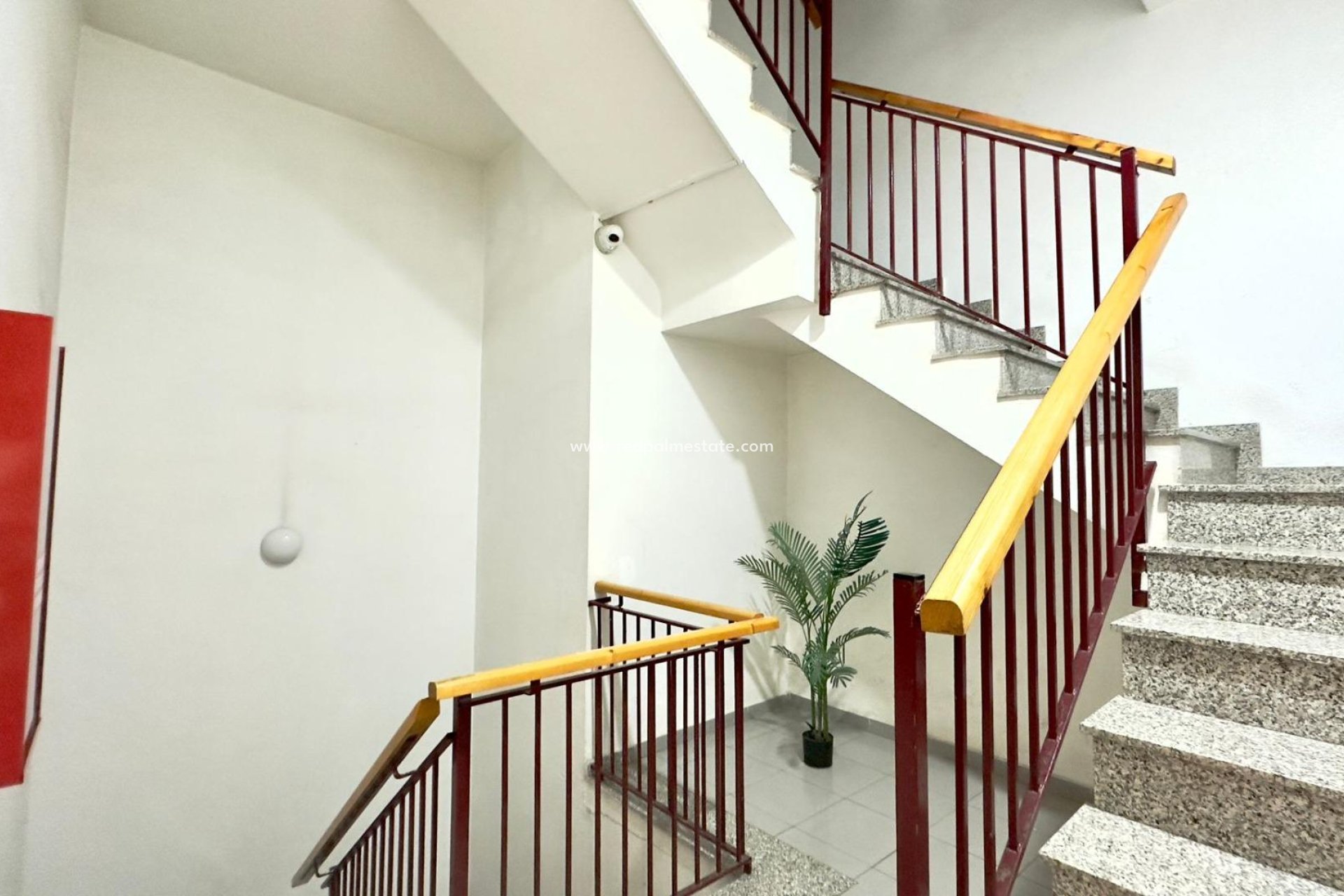 Revente - Appartements -
Torrevieja - PARQUE DE LAS NACIONES