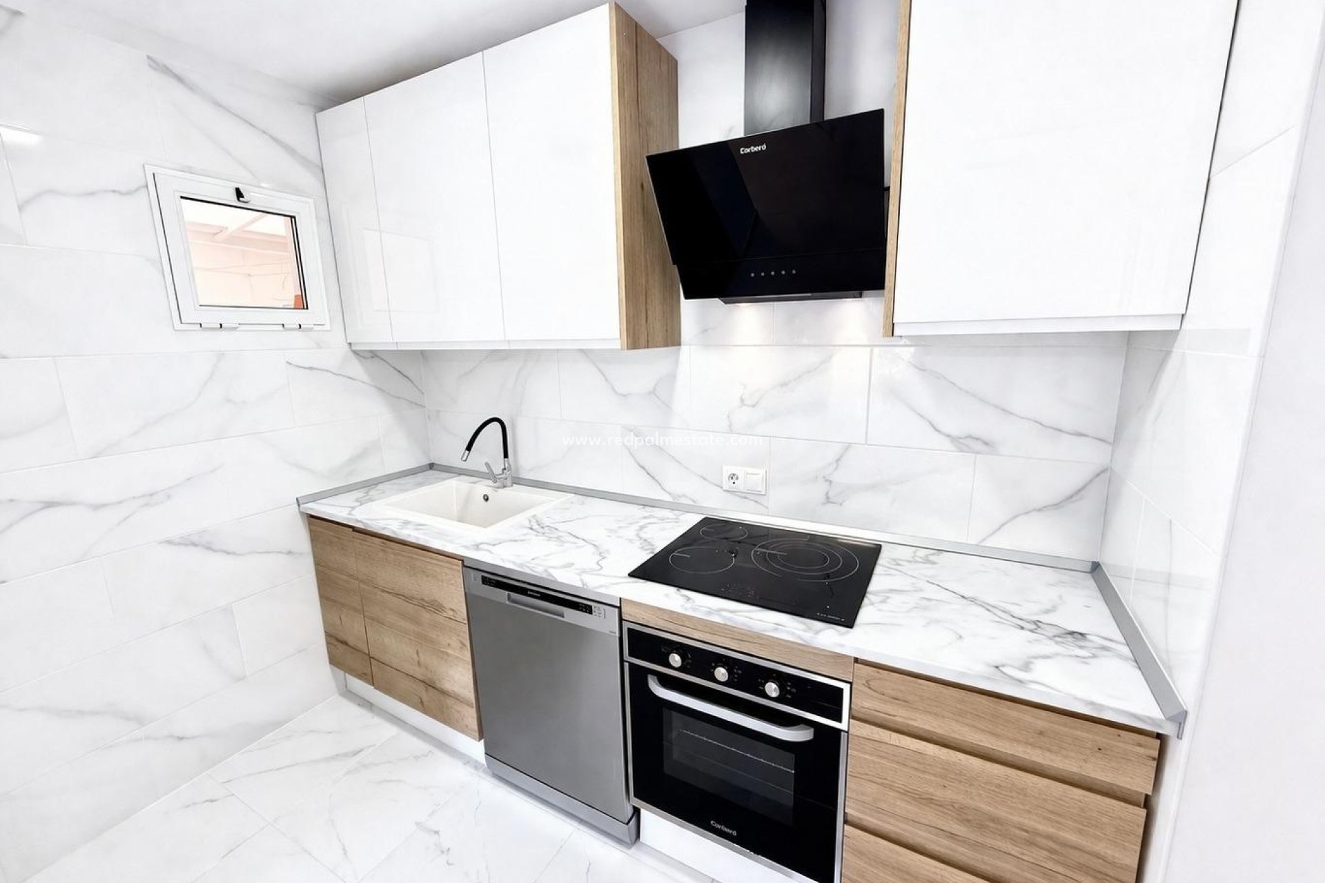 Revente - Appartements -
Torrevieja - PARQUE DE LAS NACIONES