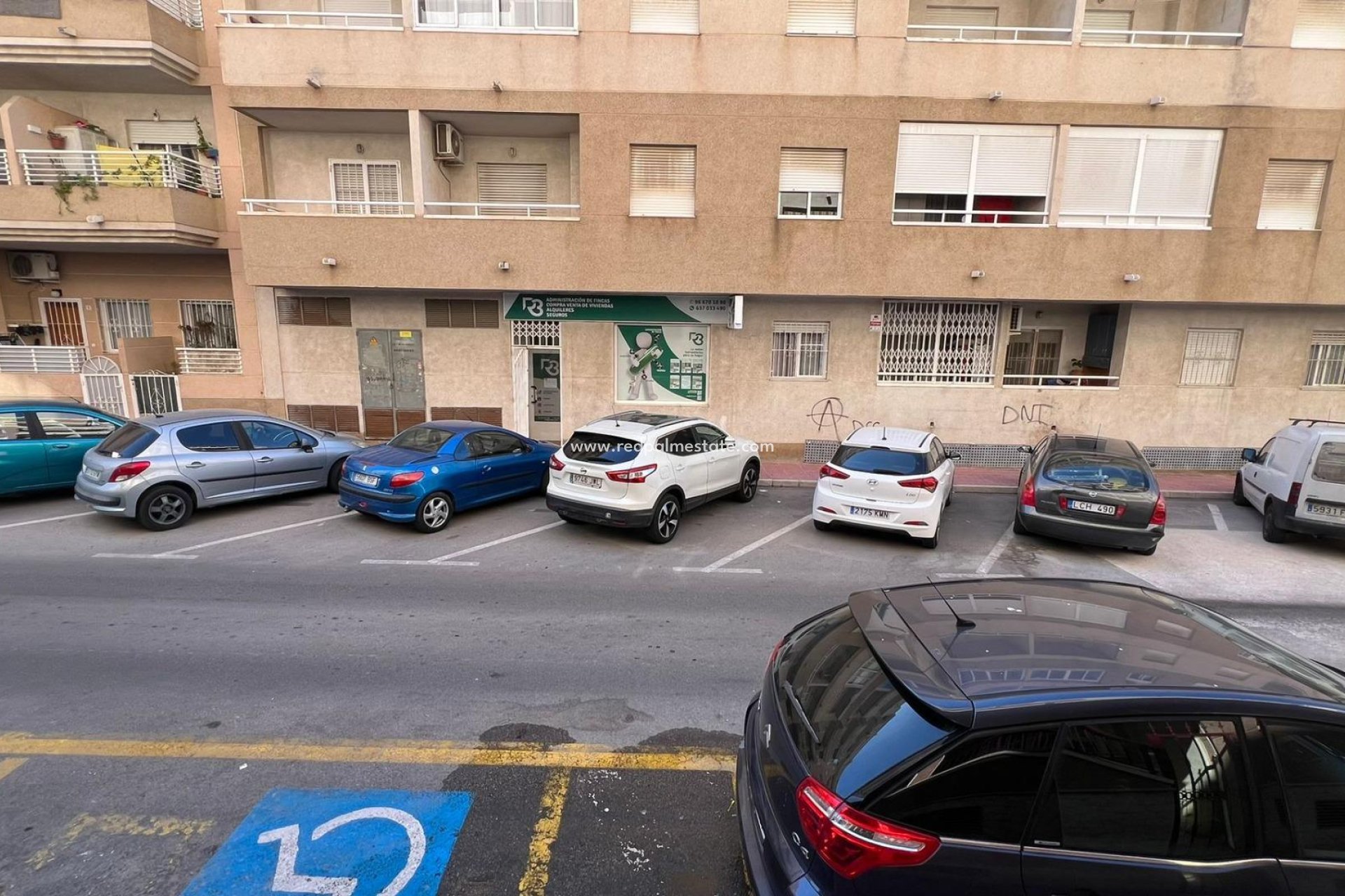 Revente - Appartements -
Torrevieja - PARQUE DE LAS NACIONES