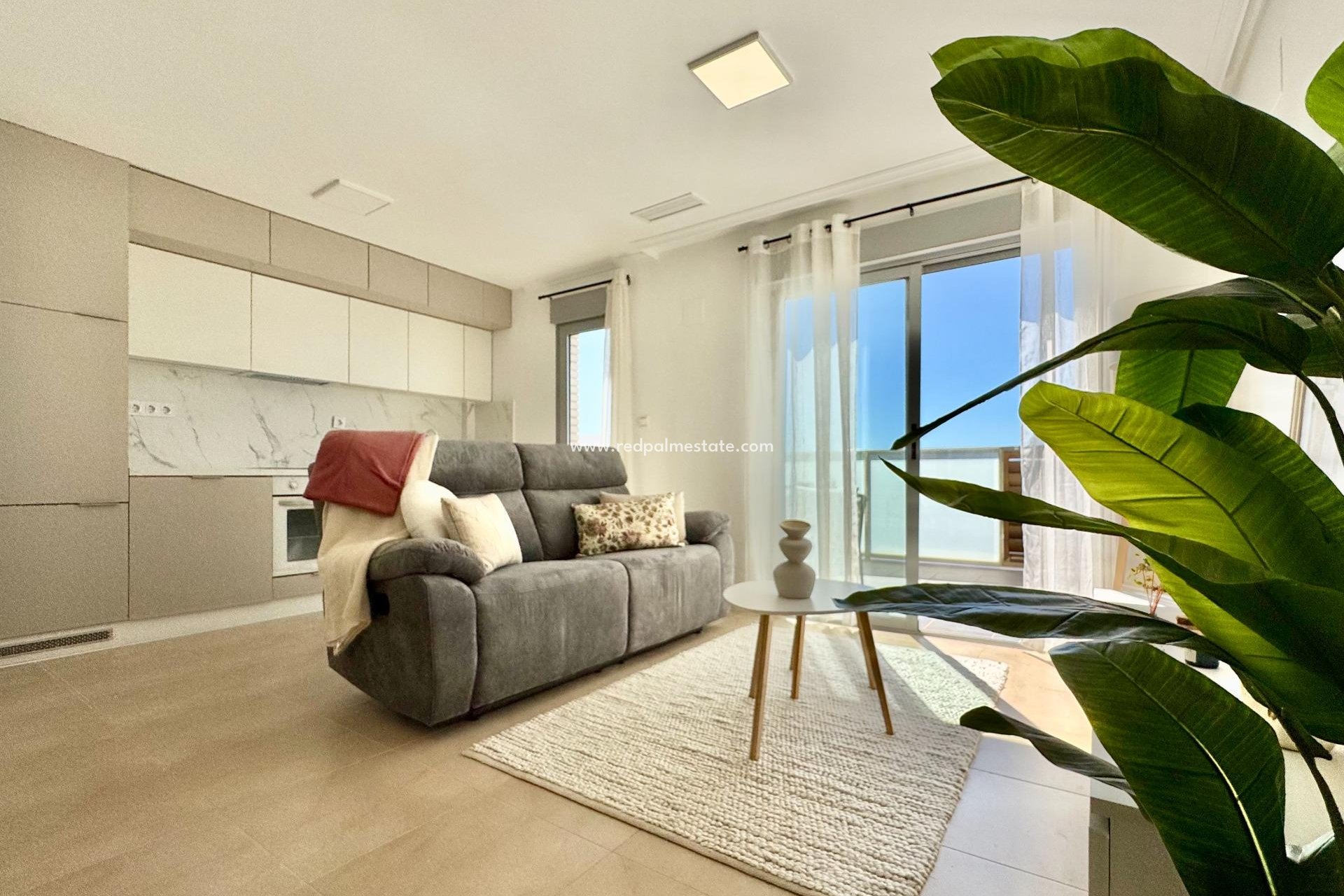 Revente - Appartements -
Torrevieja - PARQUE DE LAS NACIONES