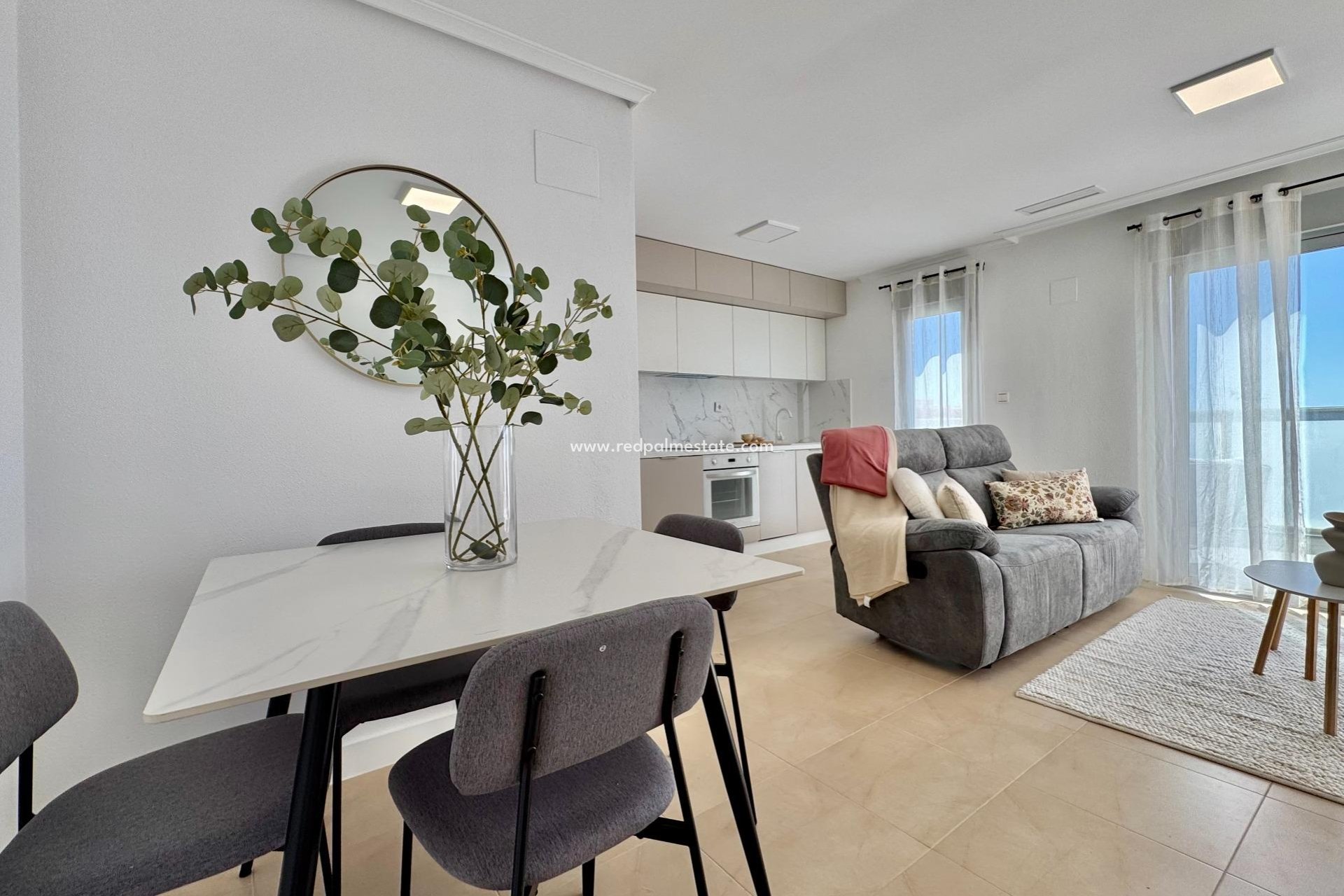 Revente - Appartements -
Torrevieja - PARQUE DE LAS NACIONES