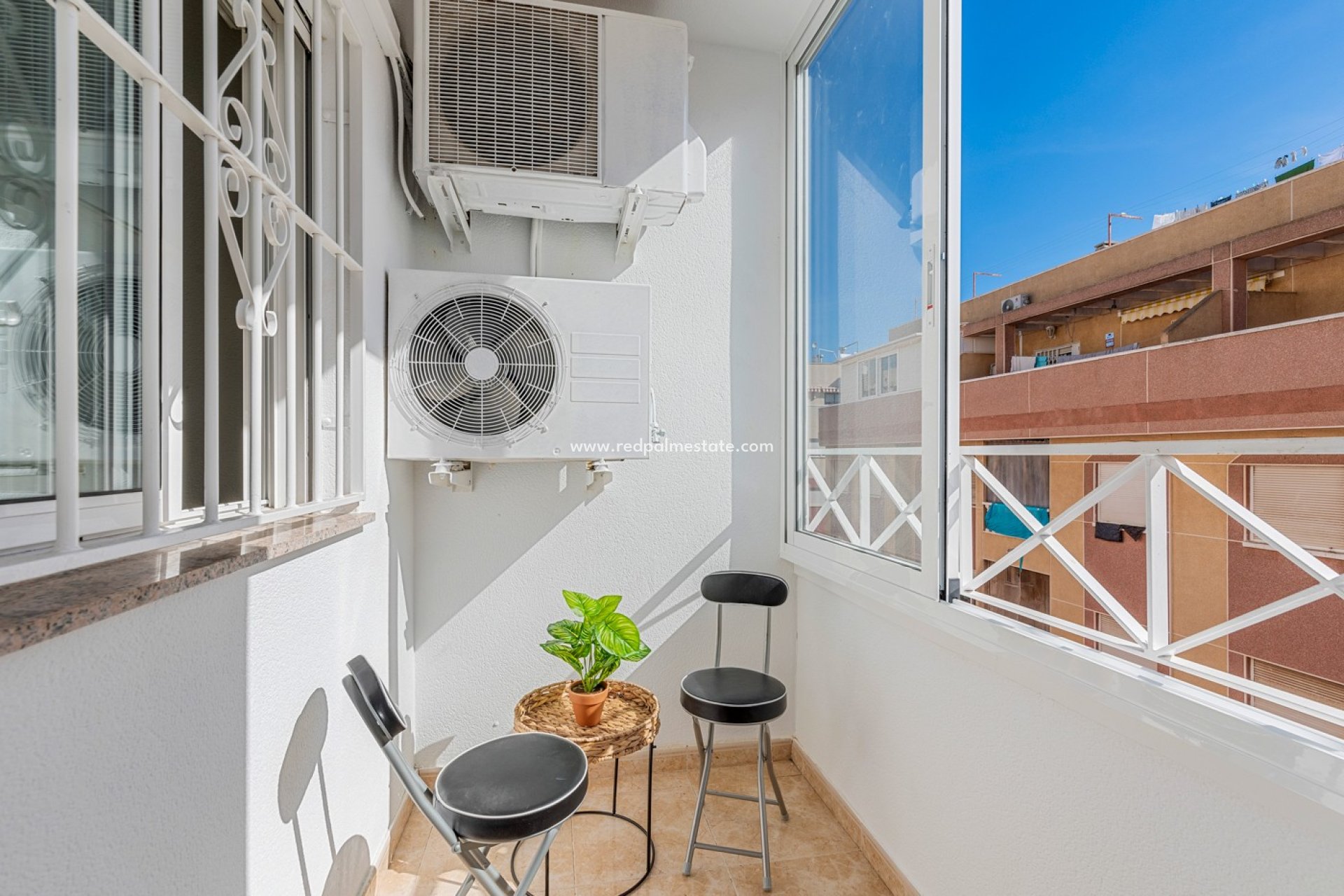 Revente - Appartements -
Torrevieja - Parque las naciones